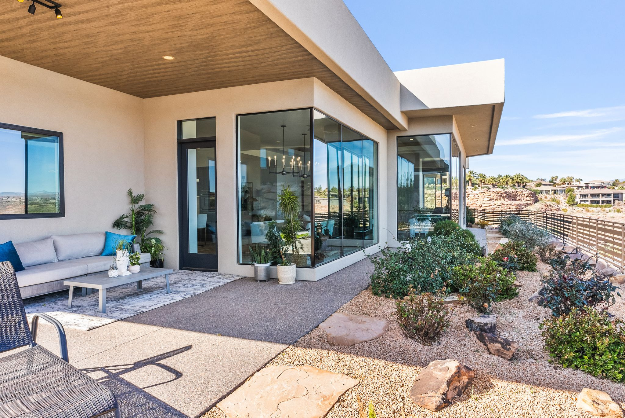STONE CLIFF PH 11 - Residential