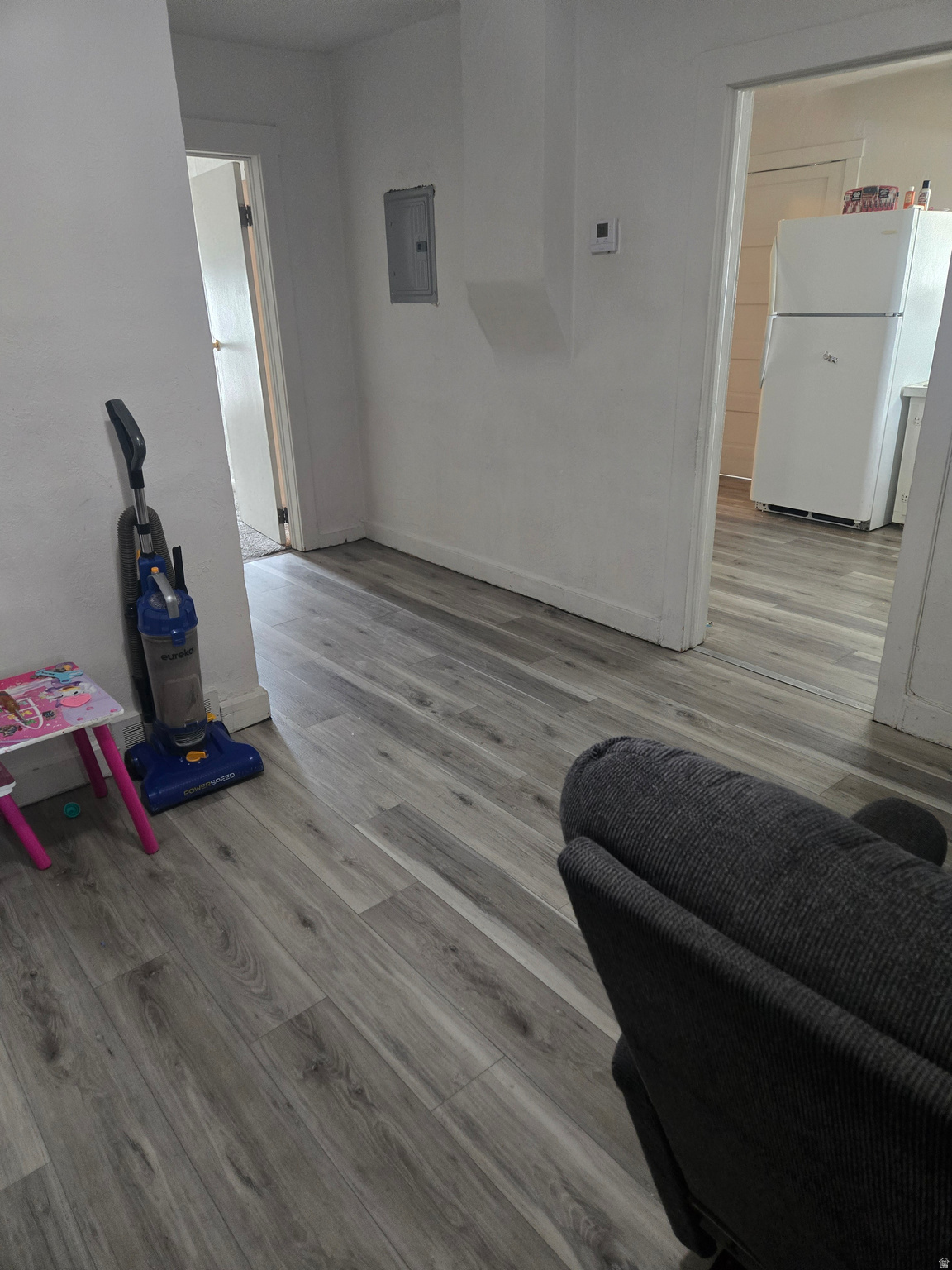 PARKDALE TOWNSITE - Residential Lease