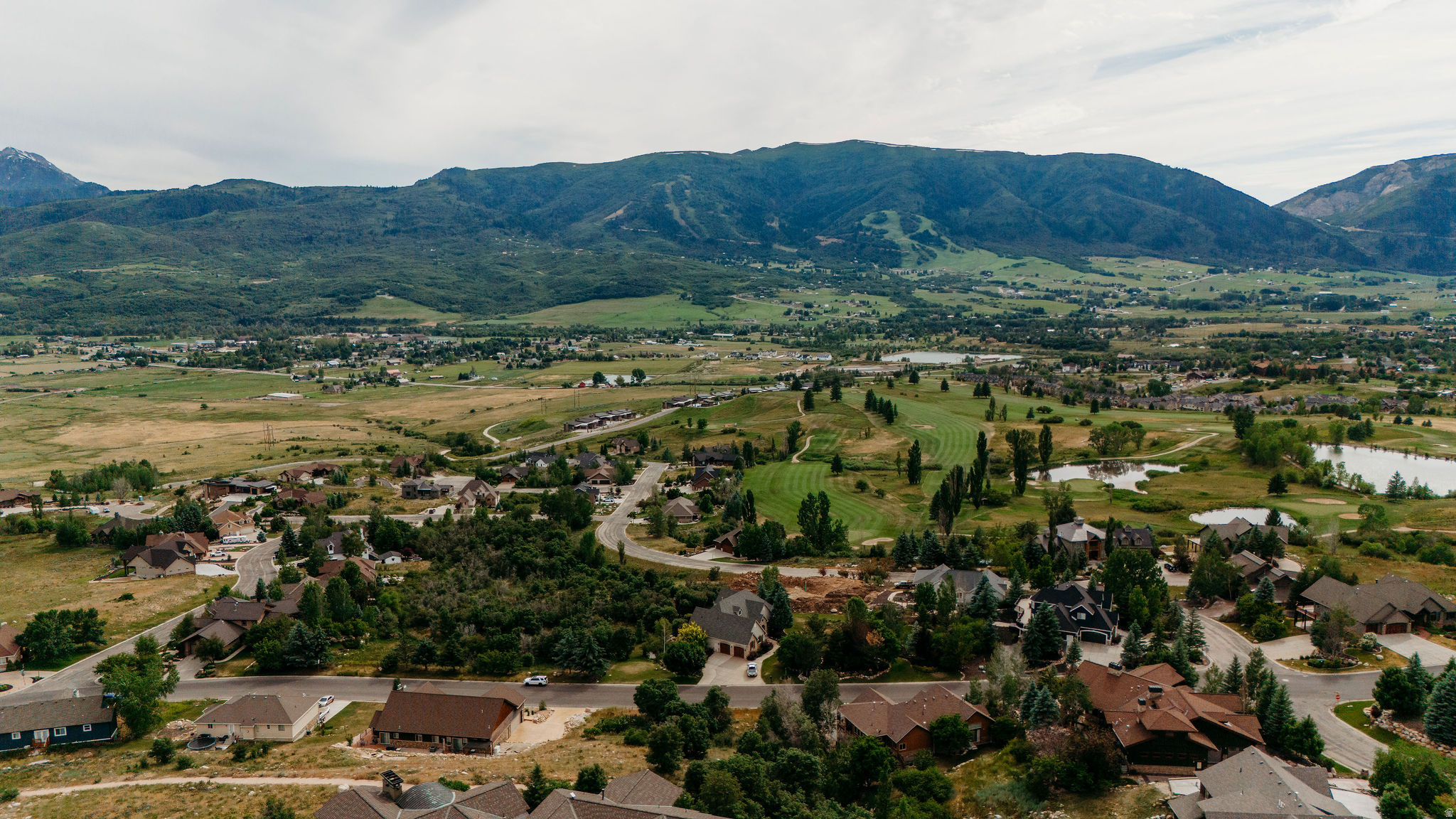 ELKHORN - Land