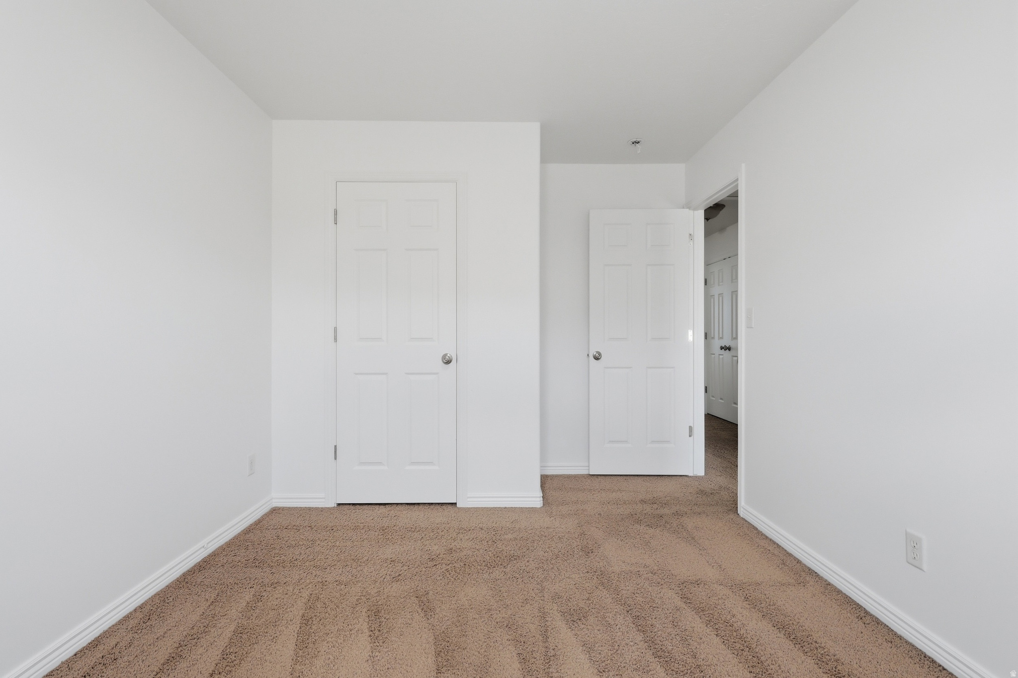 WHISPERING WILLOW - Residential