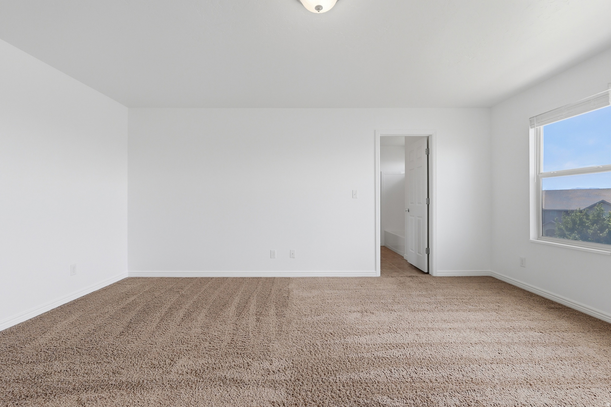 WHISPERING WILLOW - Residential