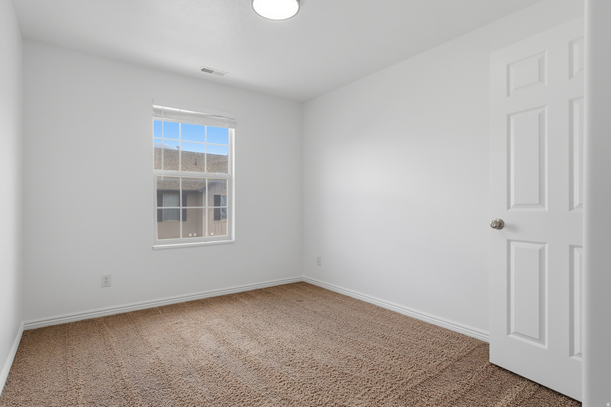 WHISPERING WILLOW - Residential