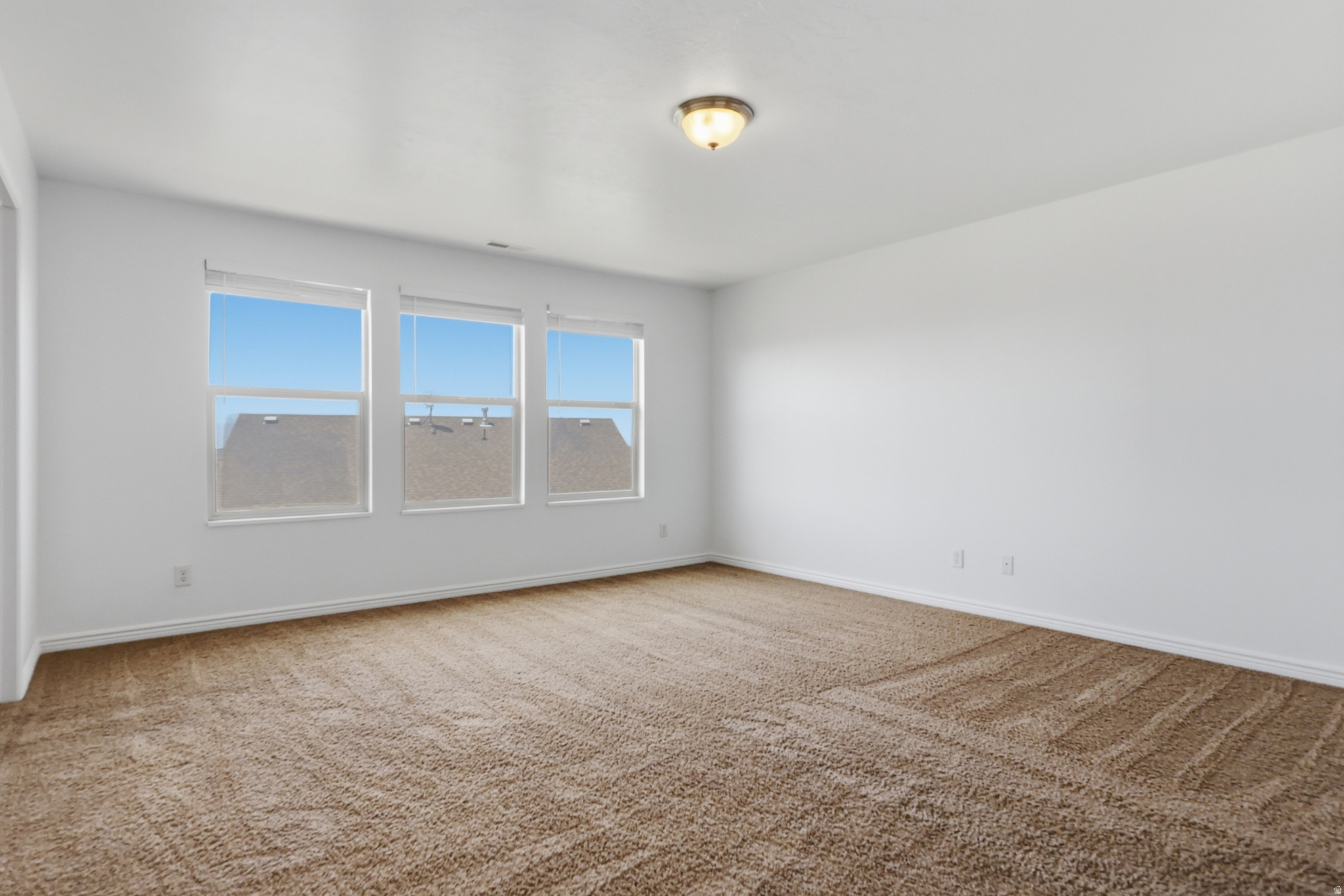 WHISPERING WILLOW - Residential