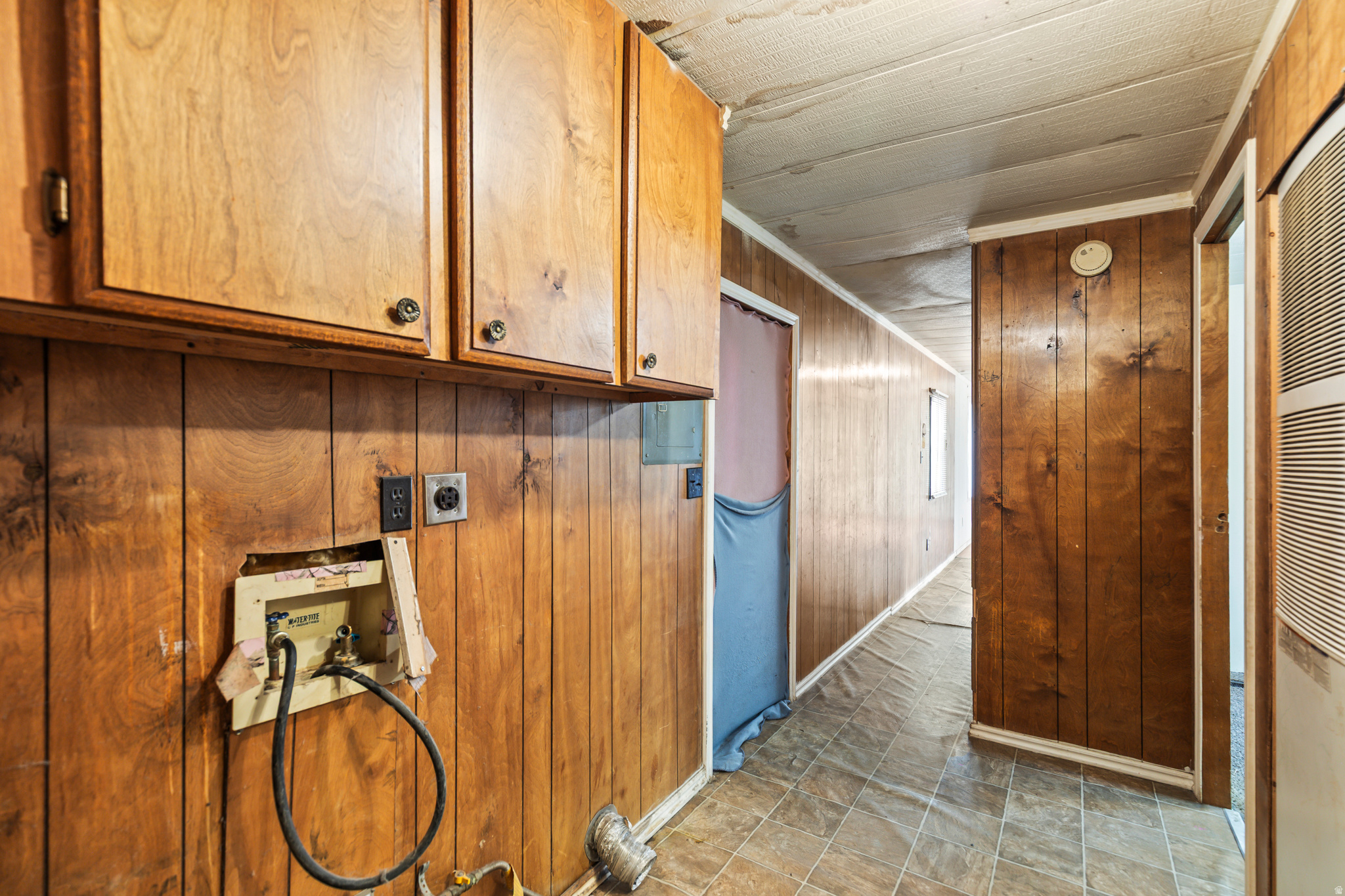 MOUNTAIN VIEW ESTATES - Residential