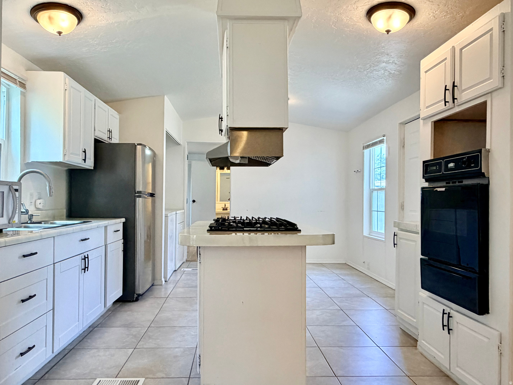 MEADOWS MEADOWS - Residential