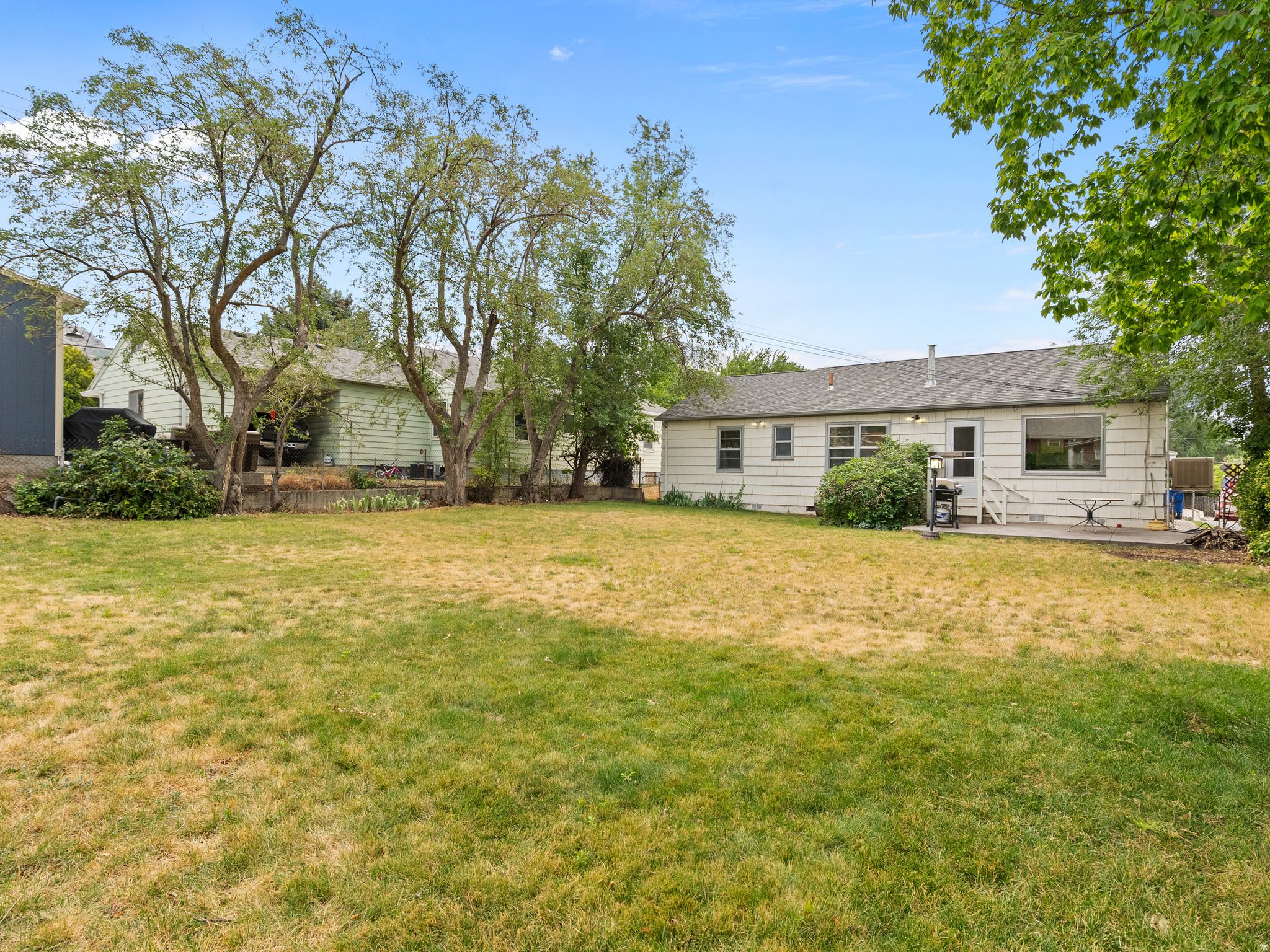 NORTH - Residential
