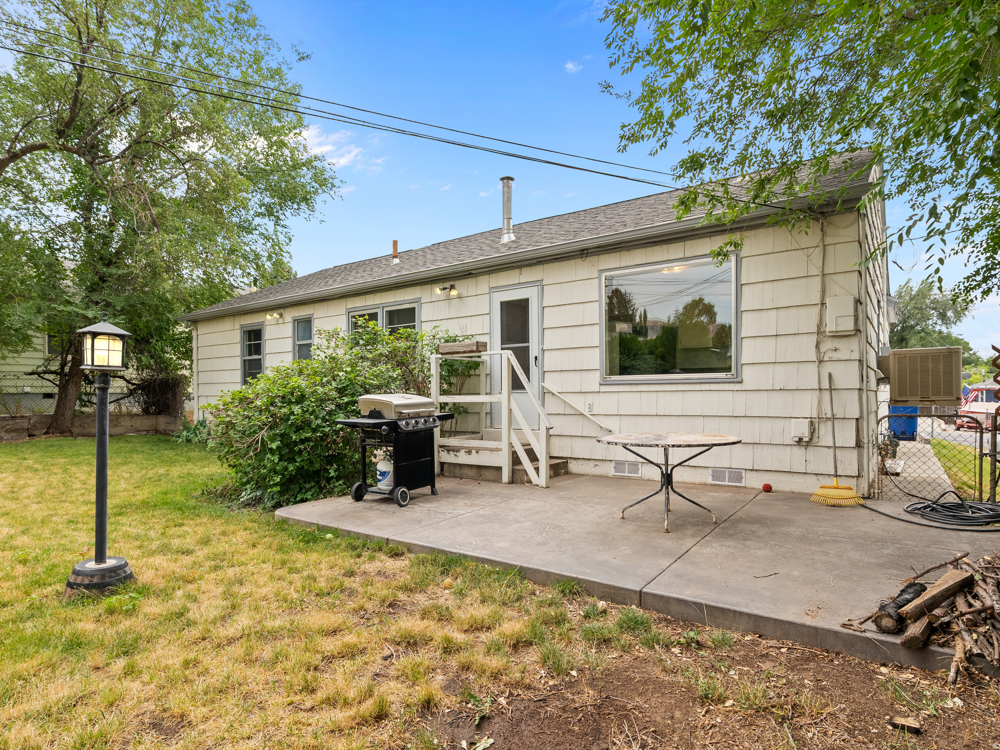 NORTH - Residential