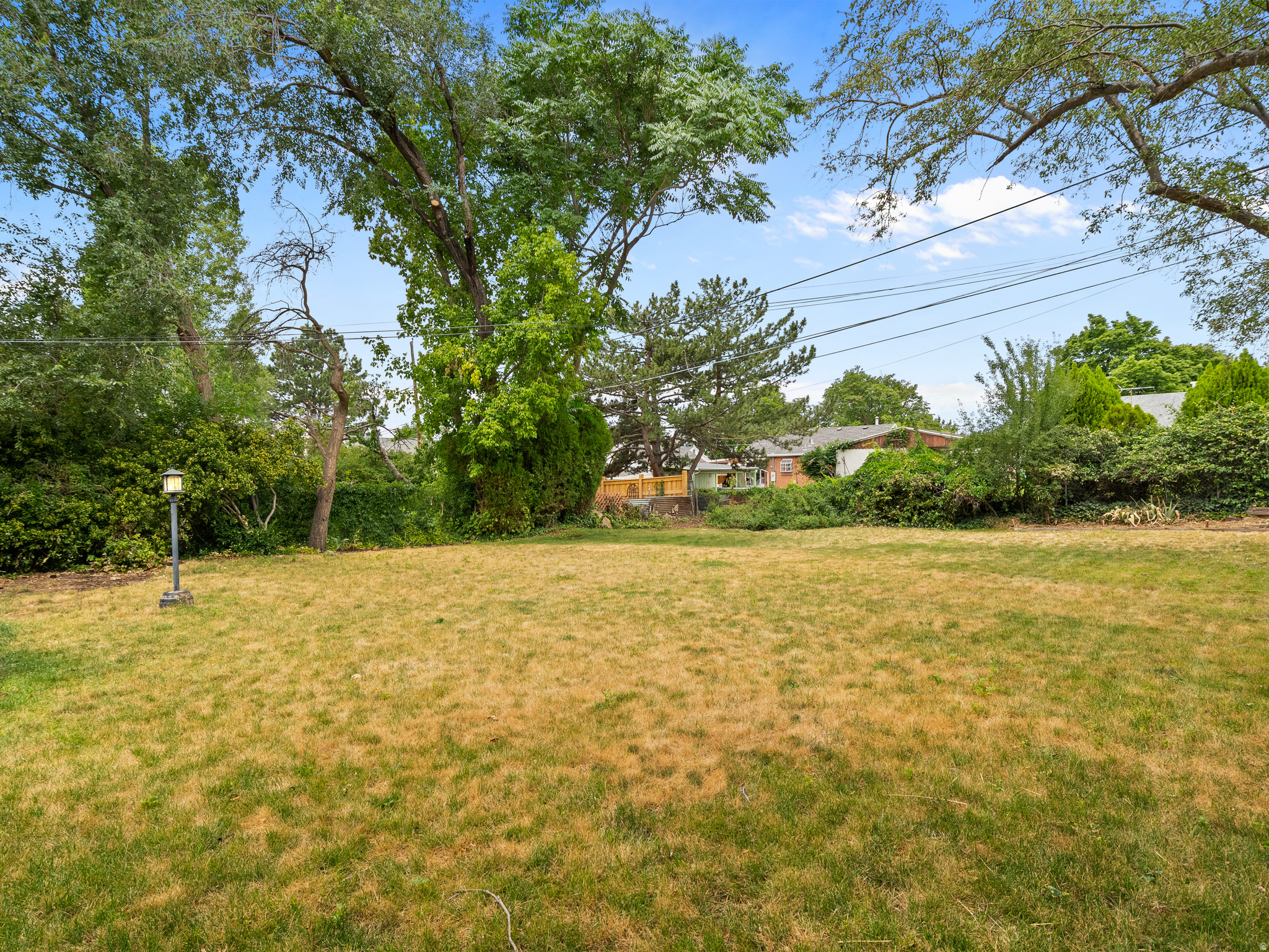 NORTH - Residential