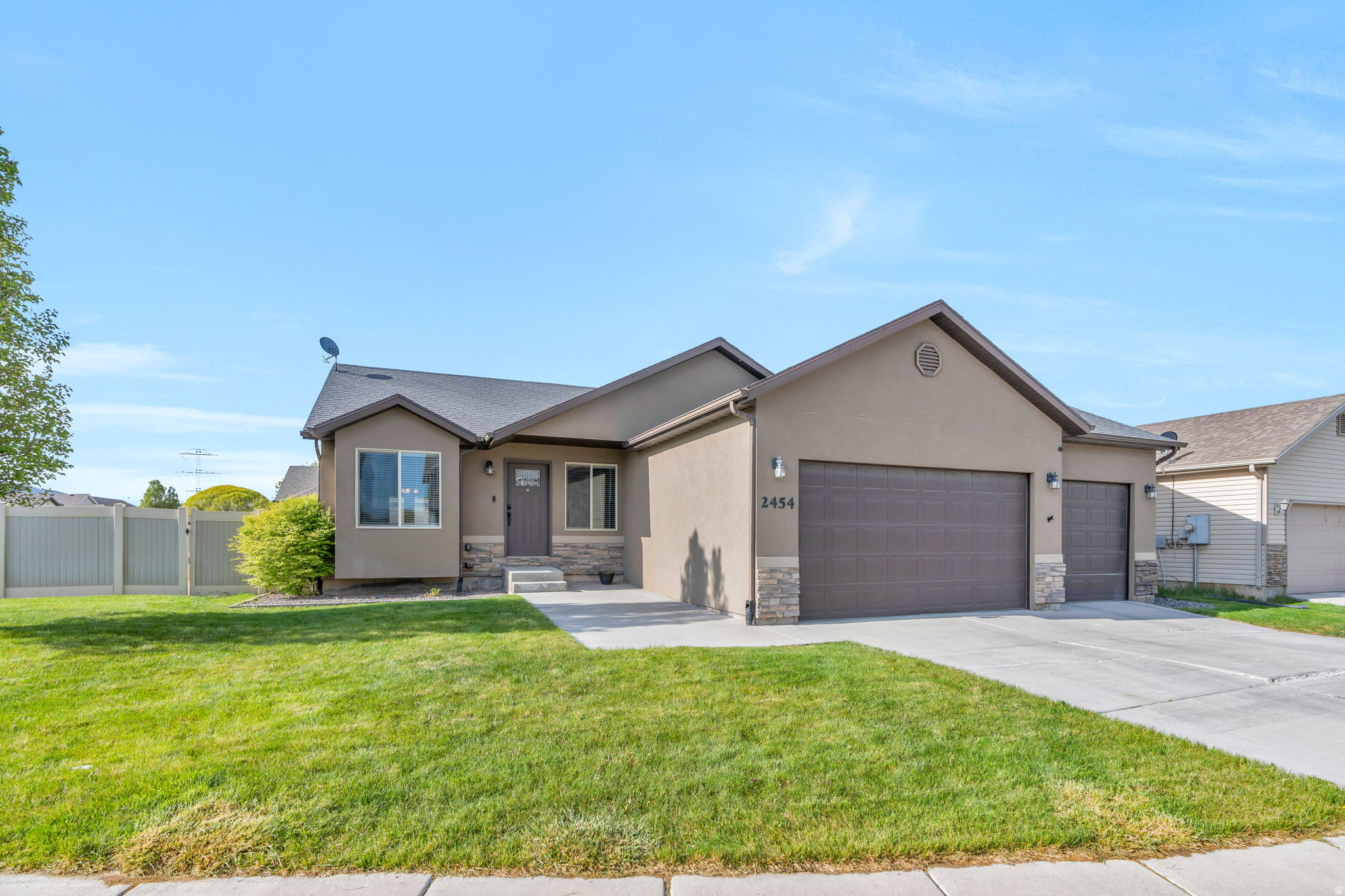 PIONEER PHASE VIII - Residential