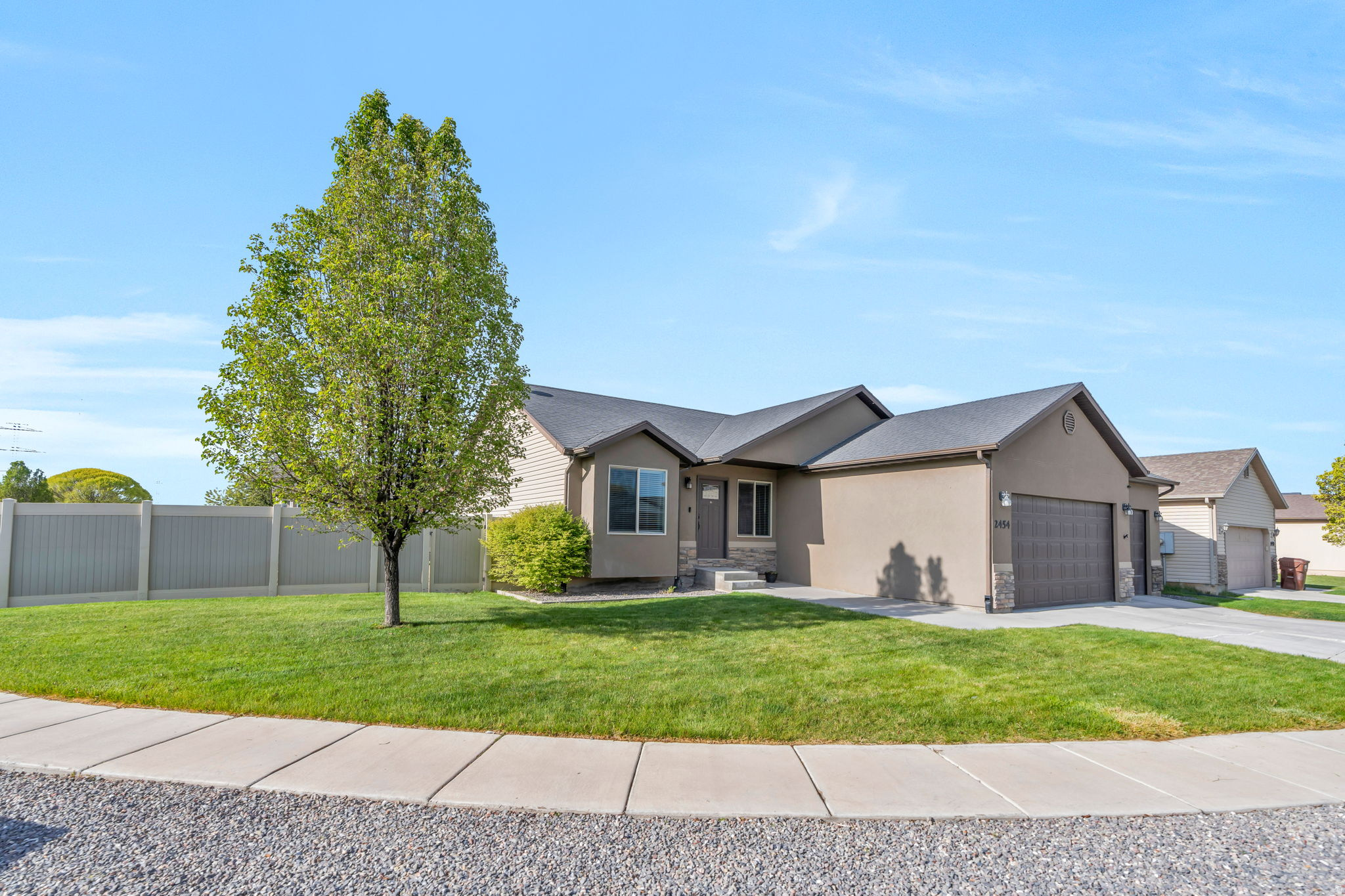 PIONEER PHASE VIII - Residential