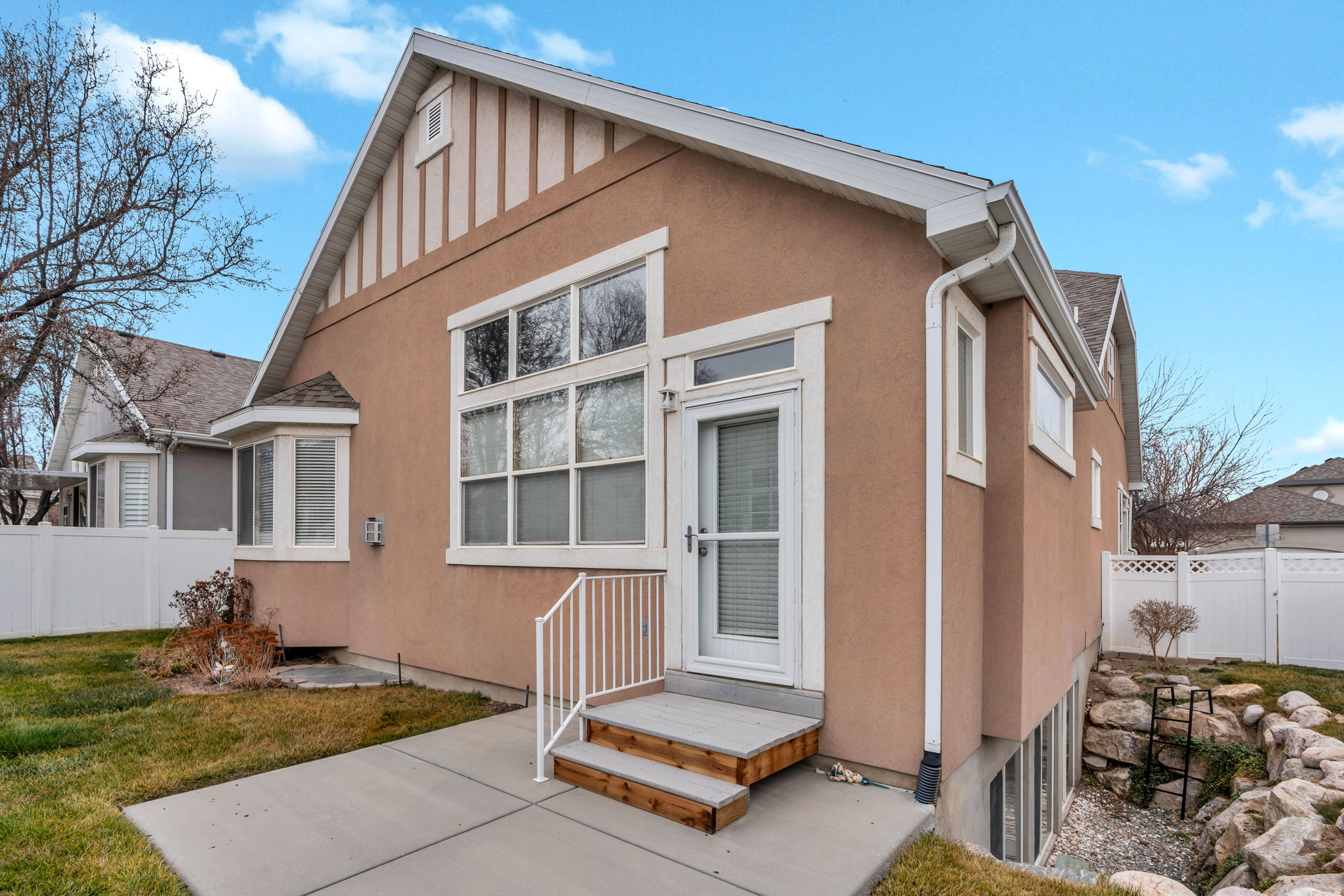 REUNION VILLAGE - Residential