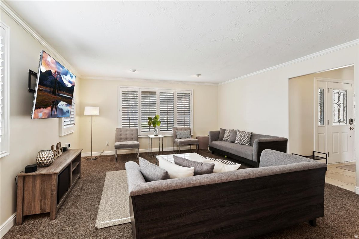 WALDEN HILLS #6 - Residential