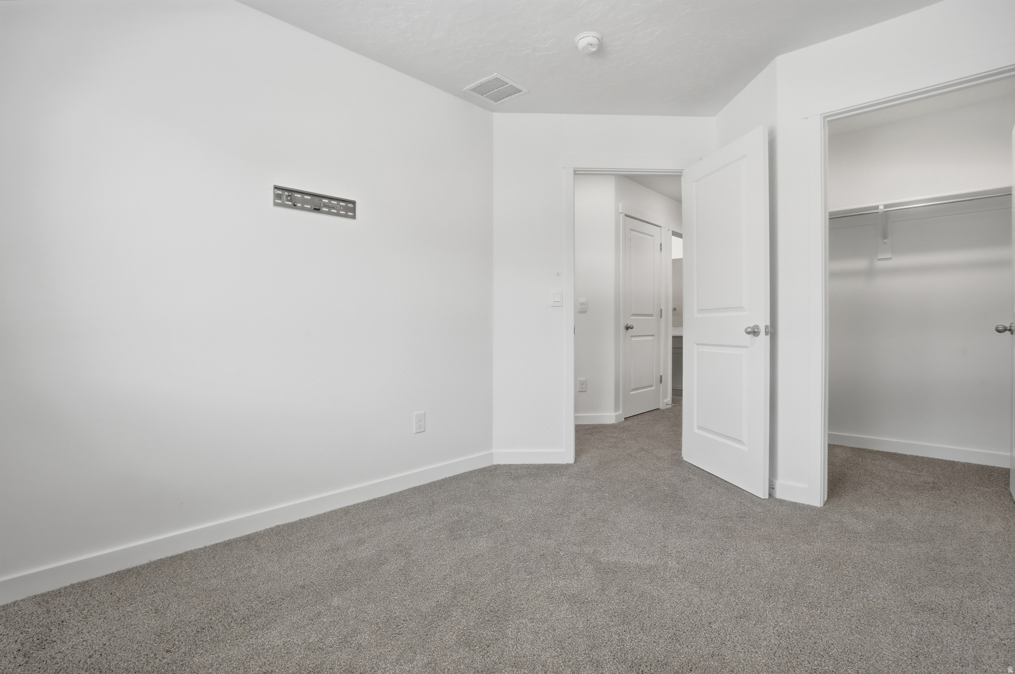 NORTHSHORE - Residential Lease