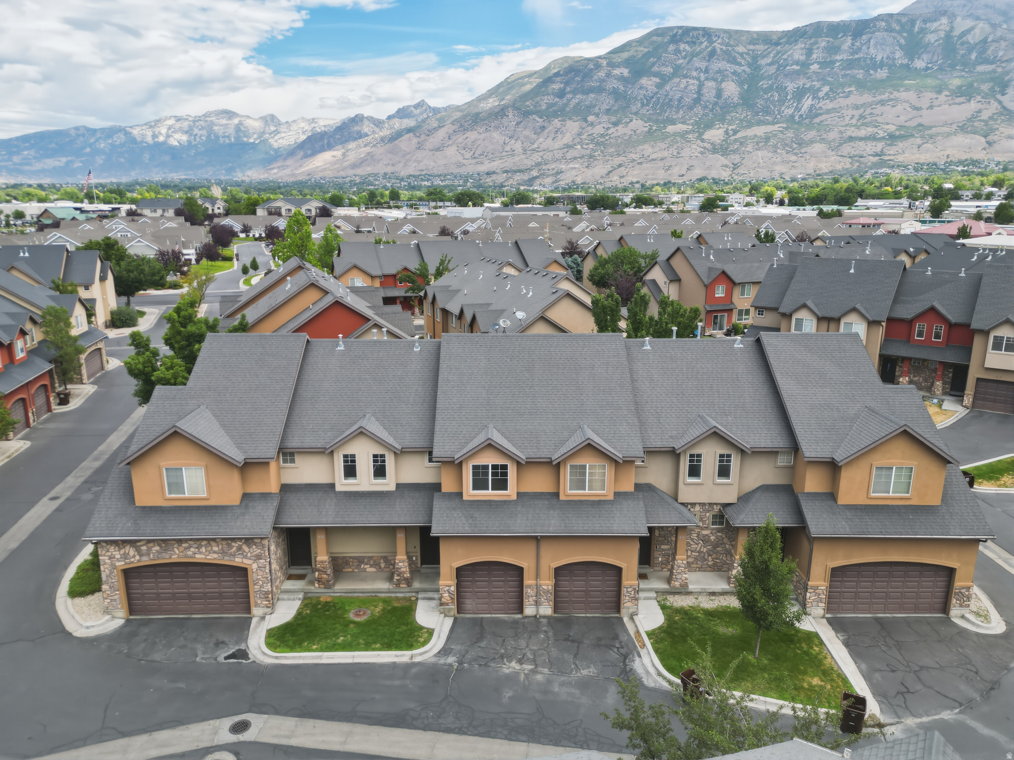 PG VILLAS - Residential