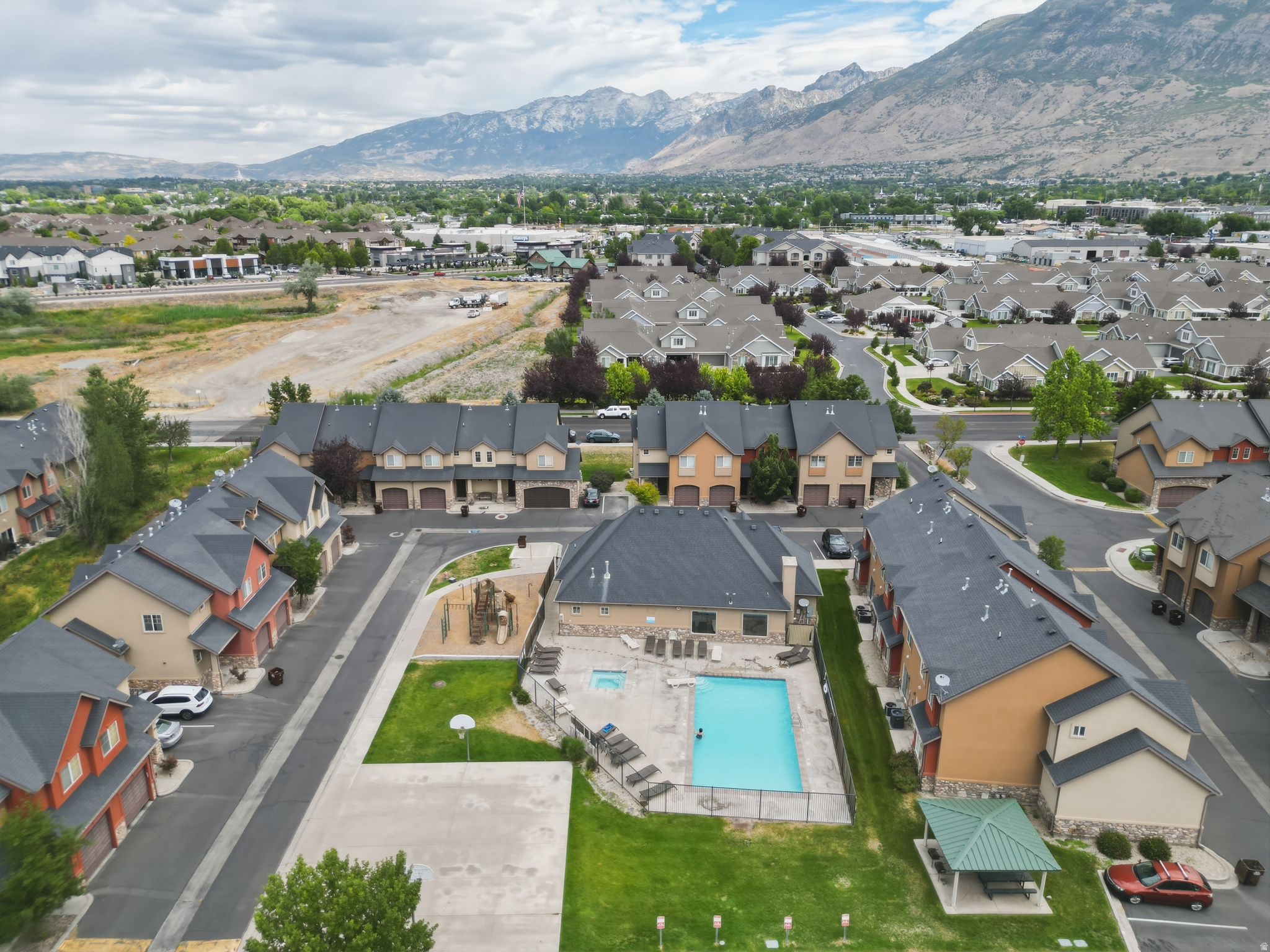 PG VILLAS - Residential