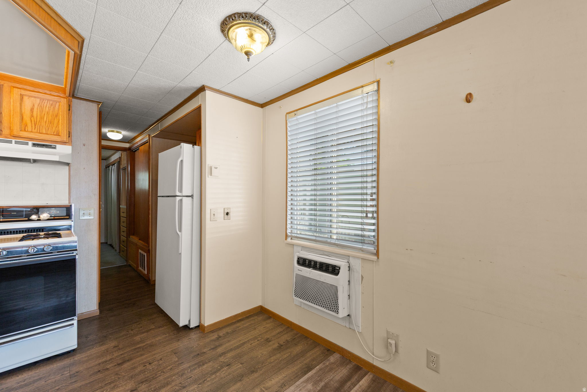 KINGS ROW ESTATES - Residential