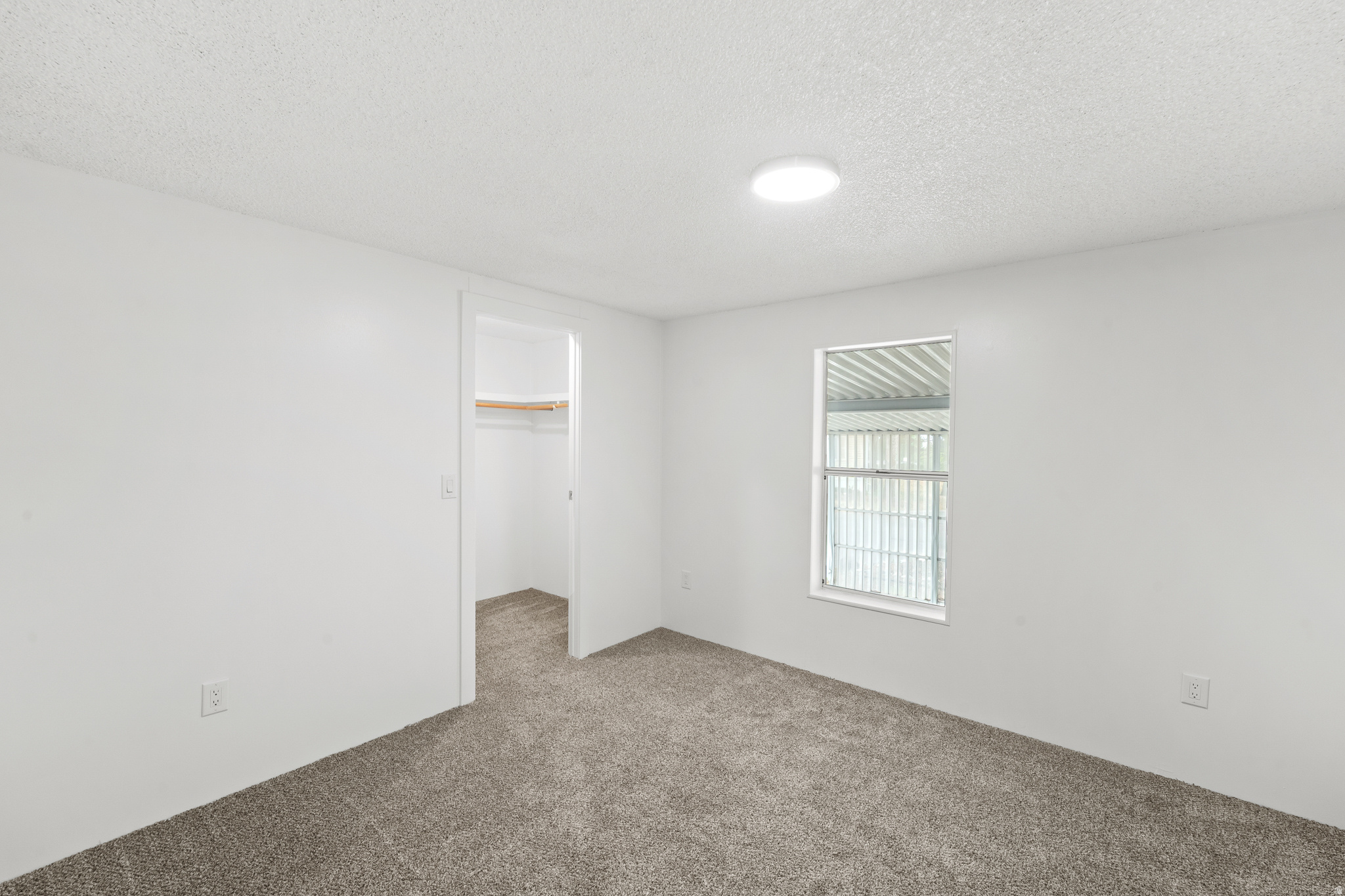RIDGEWOOD ESTATES - Residential