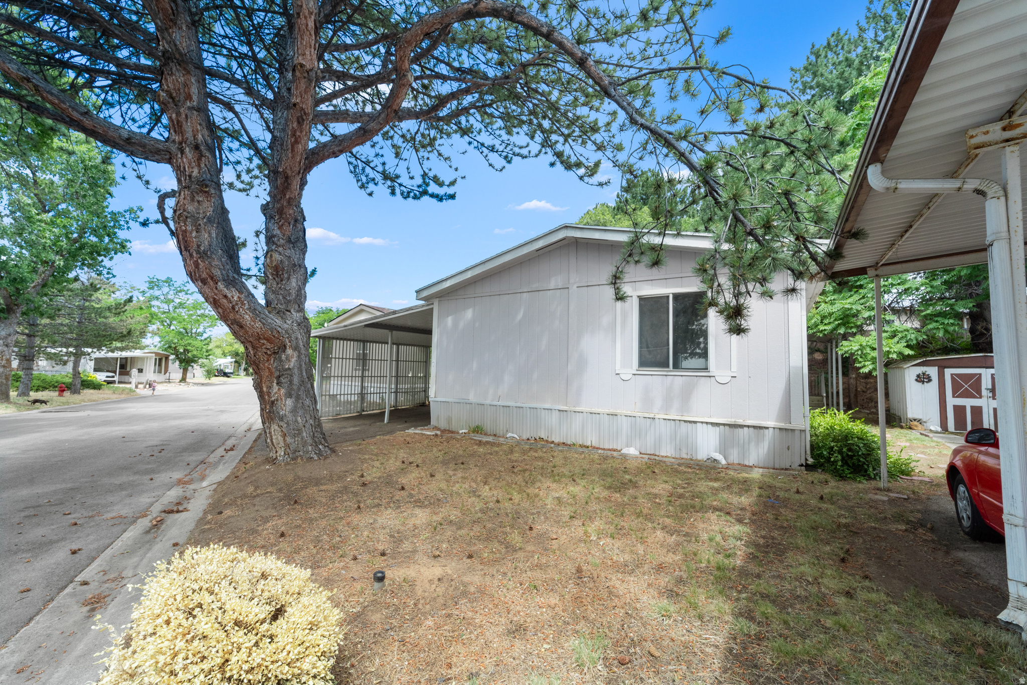 RIDGEWOOD ESTATES - Residential