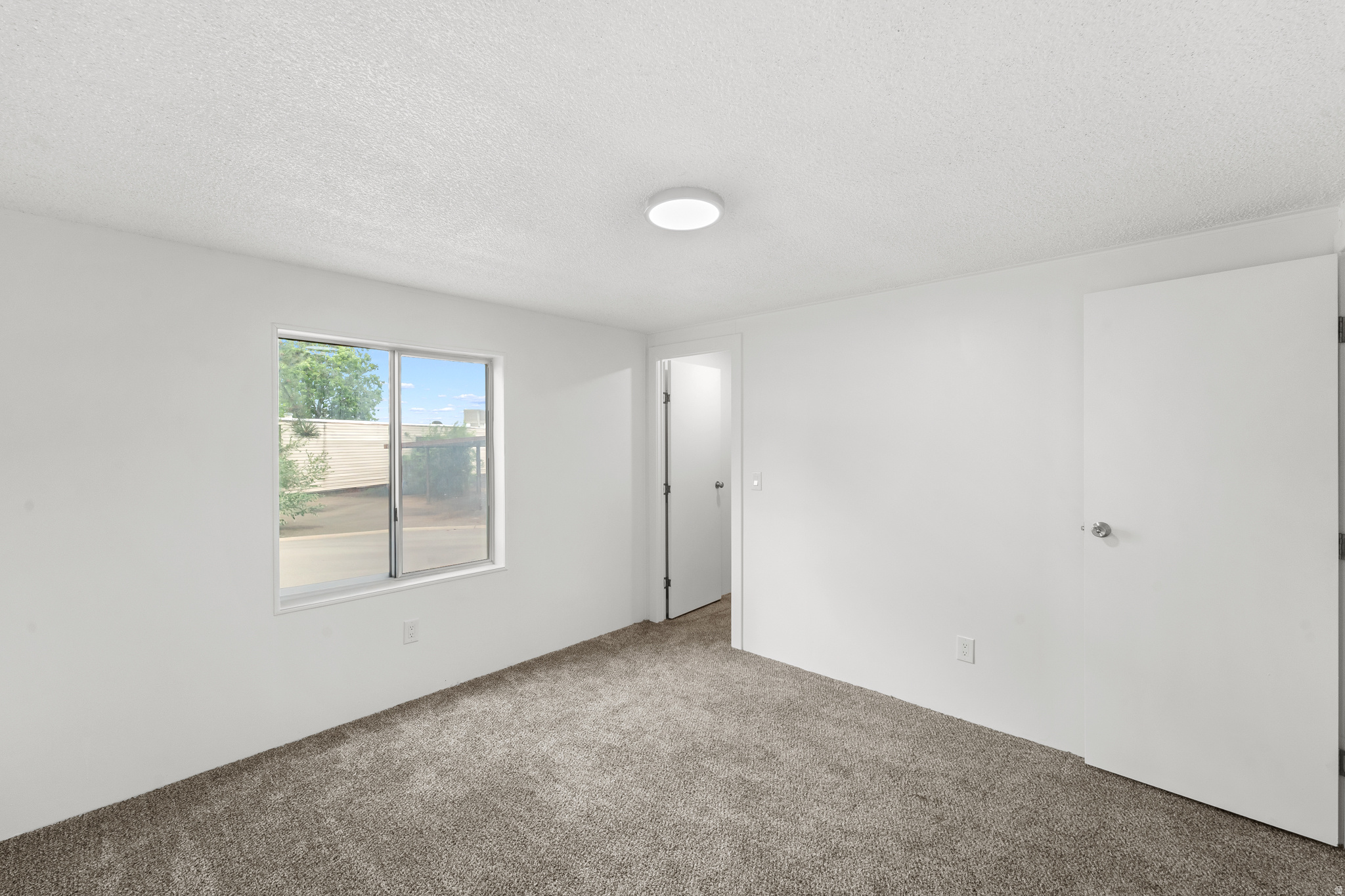 RIDGEWOOD ESTATES - Residential