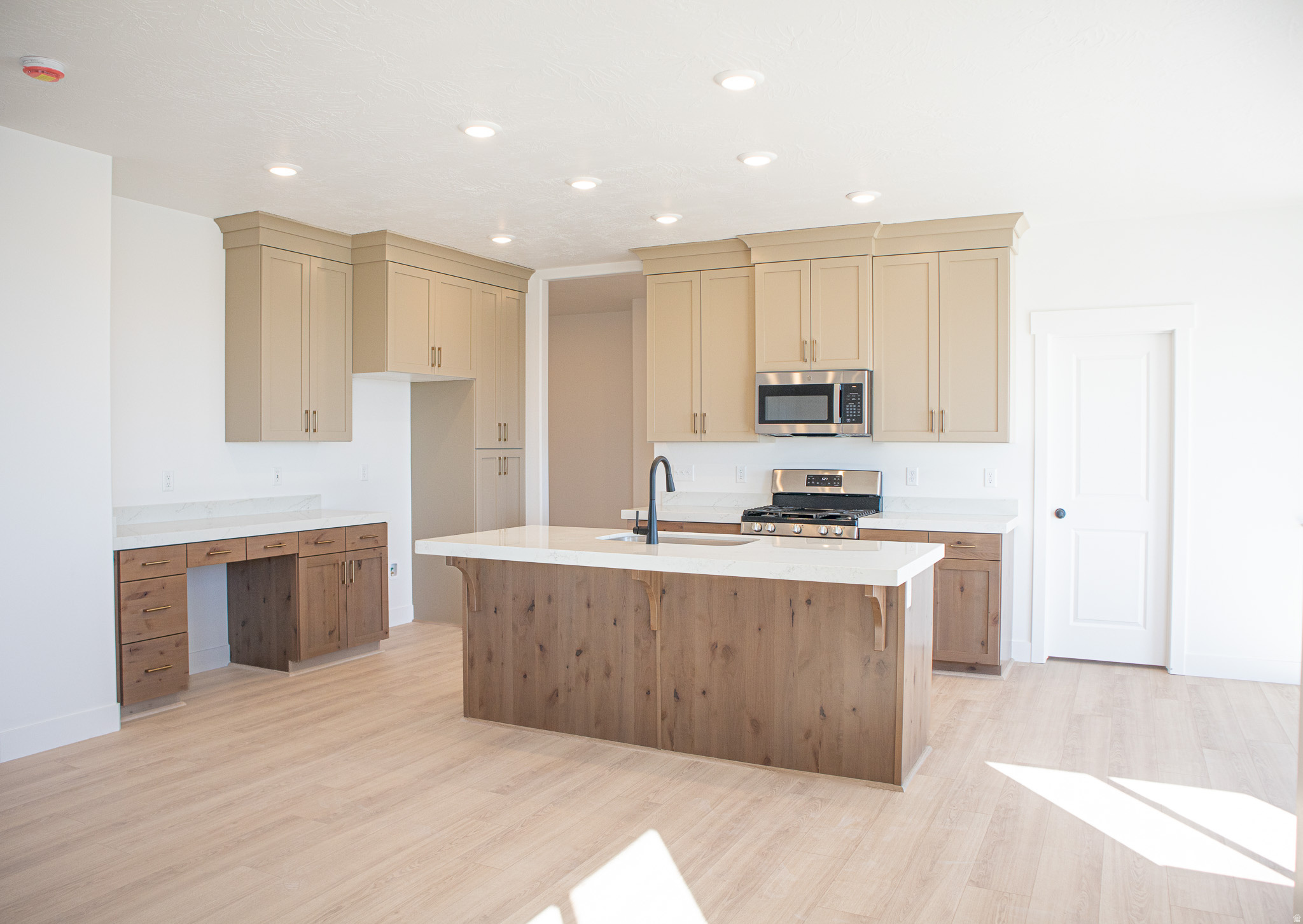 PARKWAY FIELDS SINGLES 2 - Residential