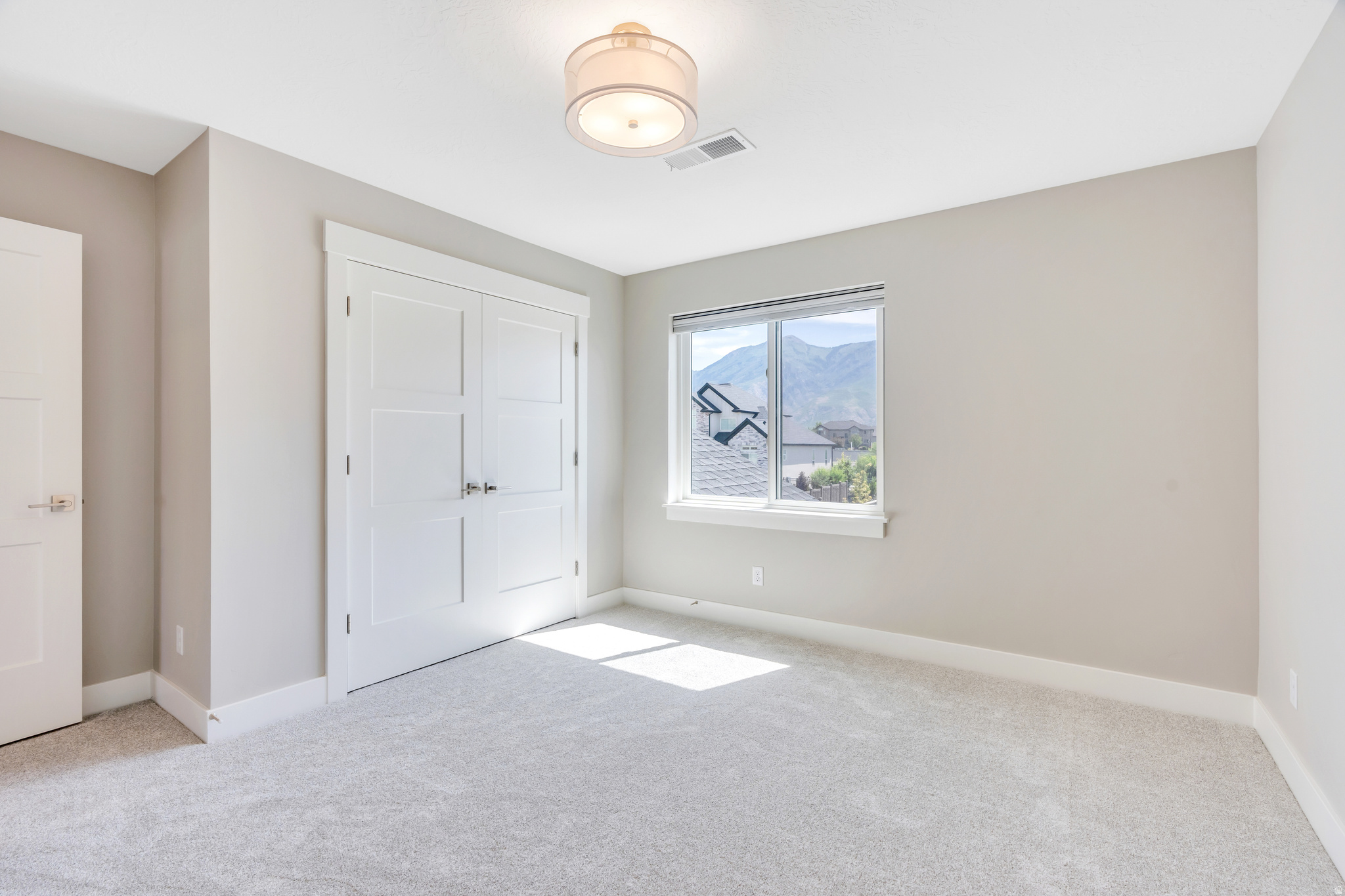 BEACON HILL - Residential