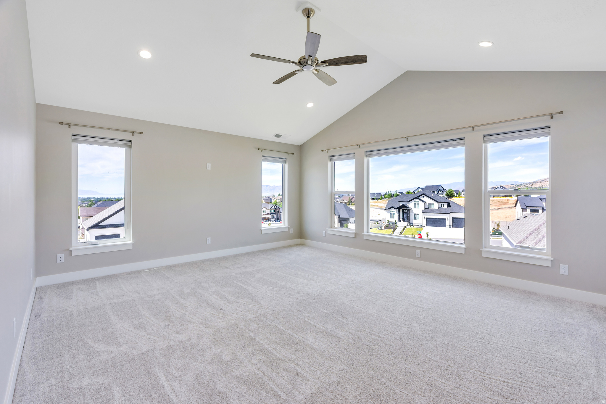 BEACON HILL - Residential