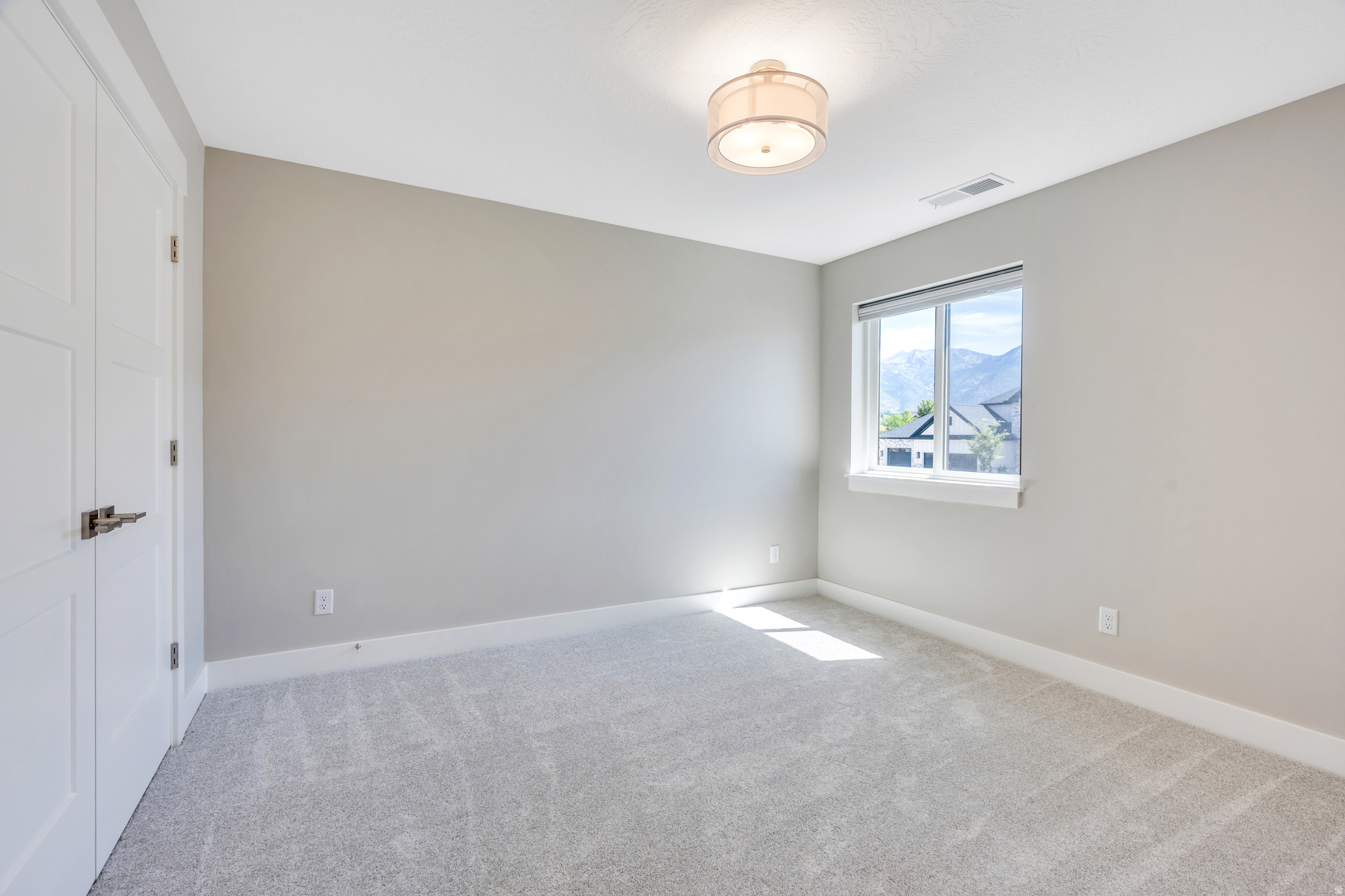BEACON HILL - Residential