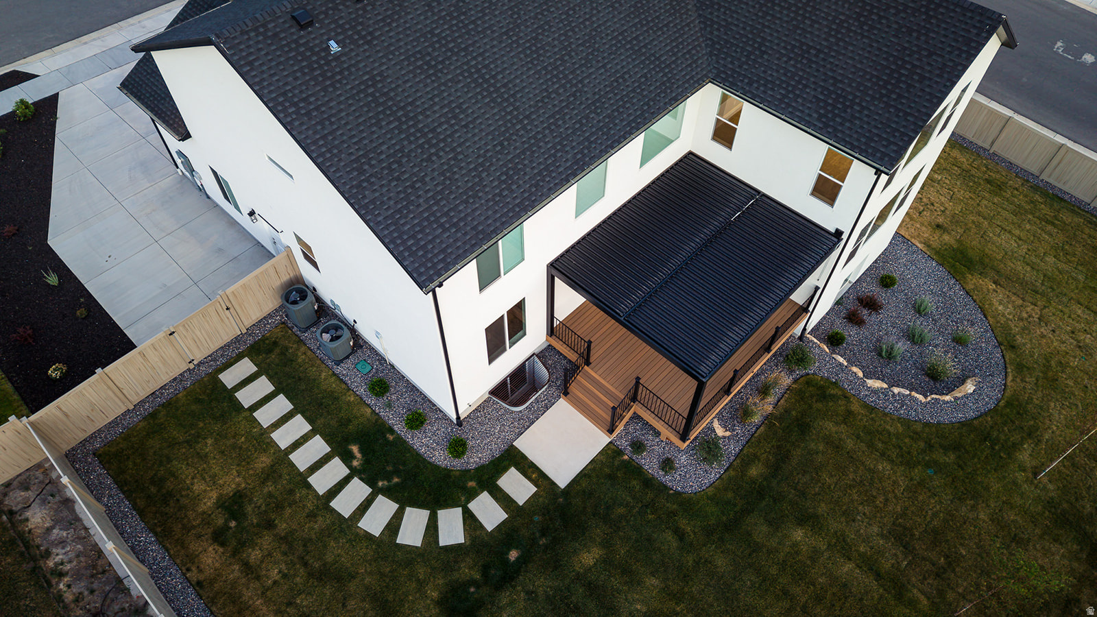 BEACON HILL - Residential