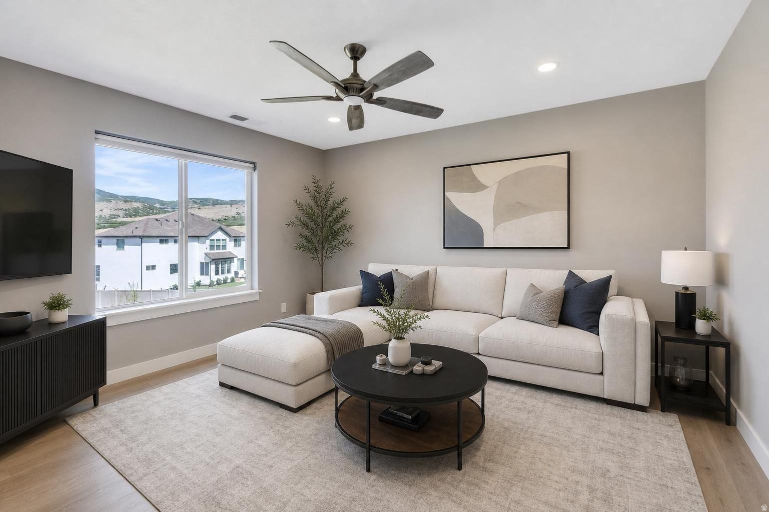 BEACON HILL - Residential
