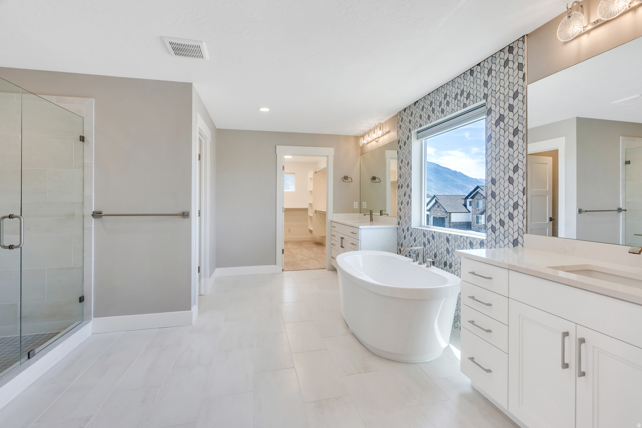 BEACON HILL - Residential