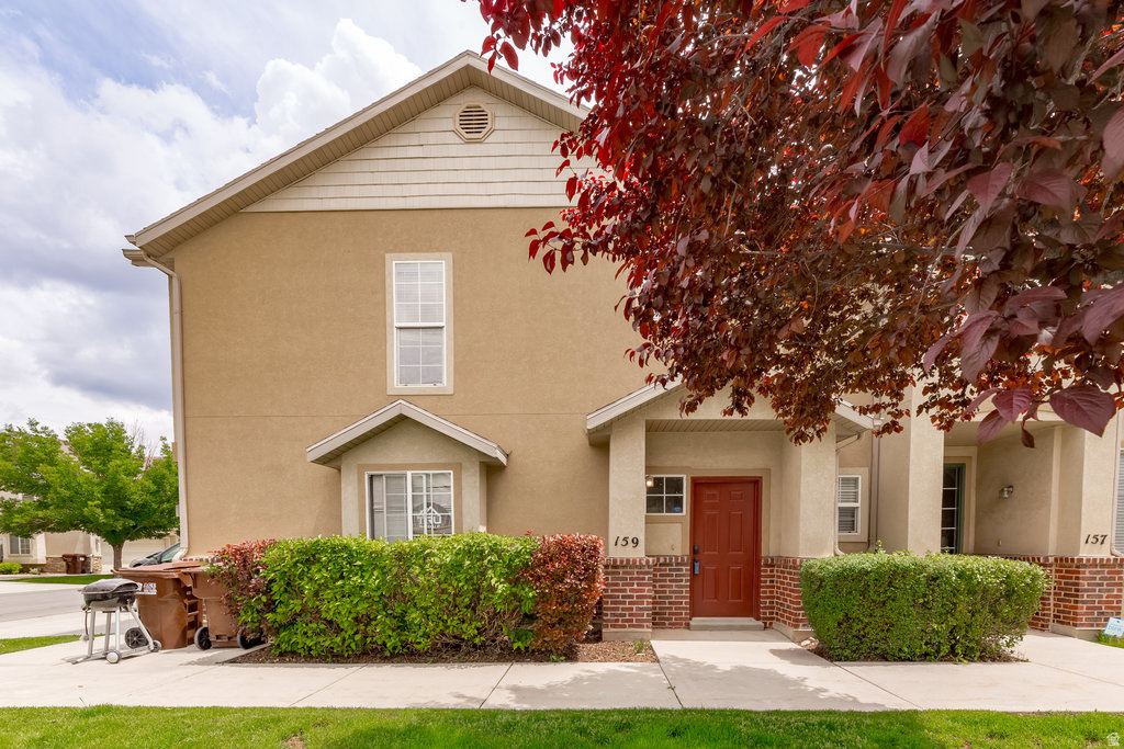 Turnkey investment property in North Salt Lake! This 2 bed, 2 bath condo offers 1,074 sq. ft., vaulted ceilings, an open living space with fireplace, a functional kitchen, in-unit laundry, 1-car garage, and driveway parking. Currently rented for $1,750/month through 6/30/2027 with excellent tenants who would likely prefer to stay long-term. The property has been professionally managed for several years and includes all existing appliances: refrigerator, range, microwave, dishwasher, washer, and dryer. HOA amenities include a pool, clubhouse, and gym. Great location near parks, shopping, dining, and freeway access.