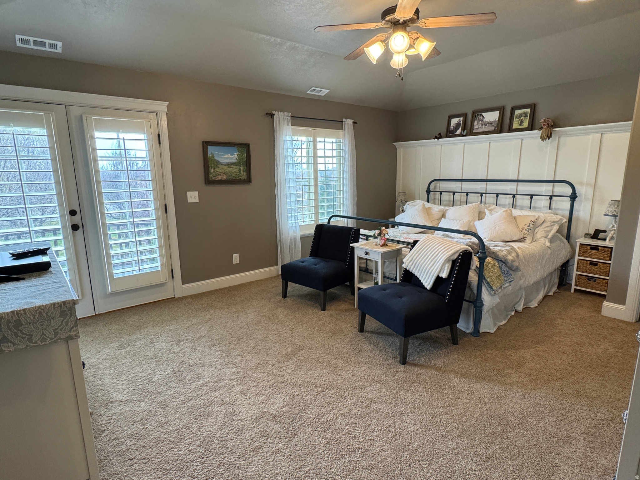 SUNSET FARMS - Residential