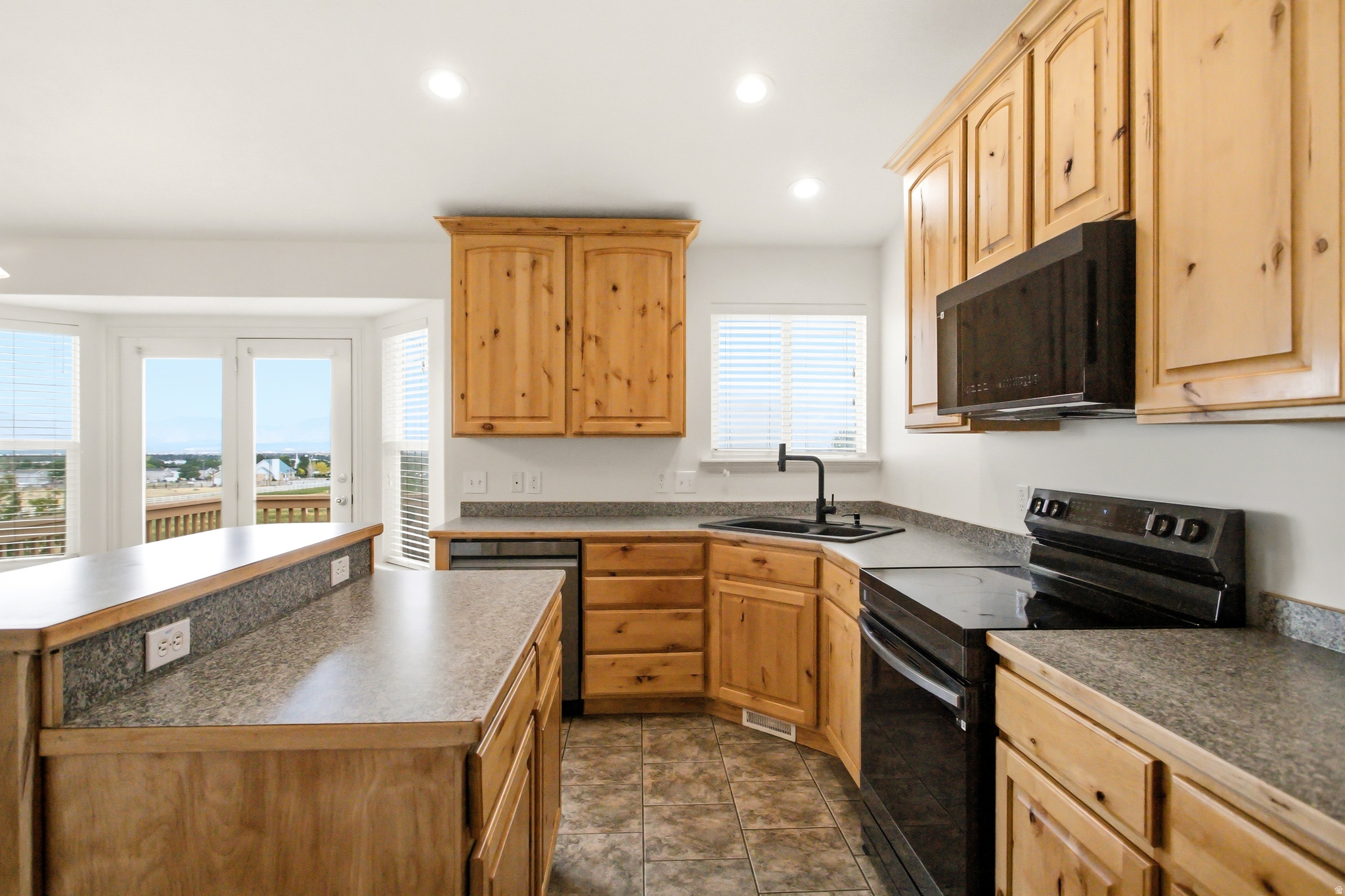 SIENA VISTA NO 1 - Residential