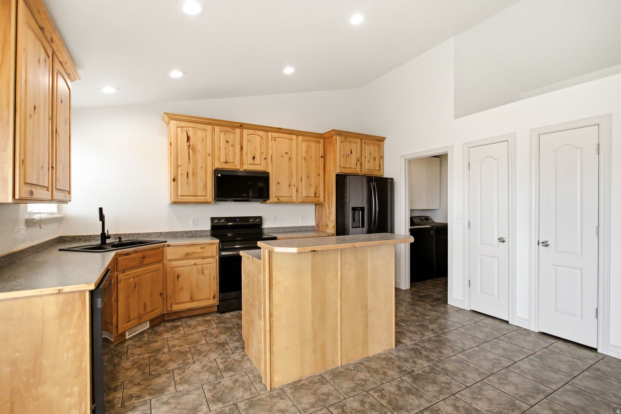 SIENA VISTA NO 1 - Residential