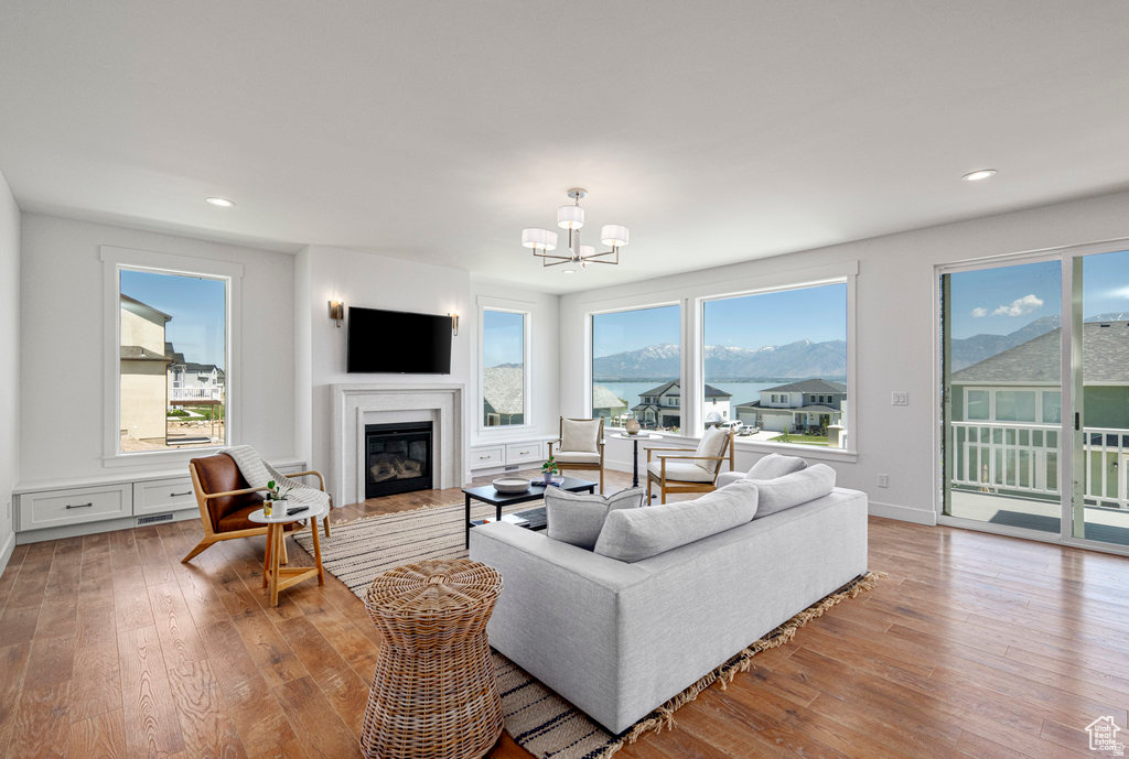 OQUIRRH WEST PHASE 3 - Residential