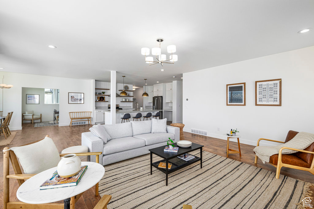 OQUIRRH WEST PHASE 3 - Residential