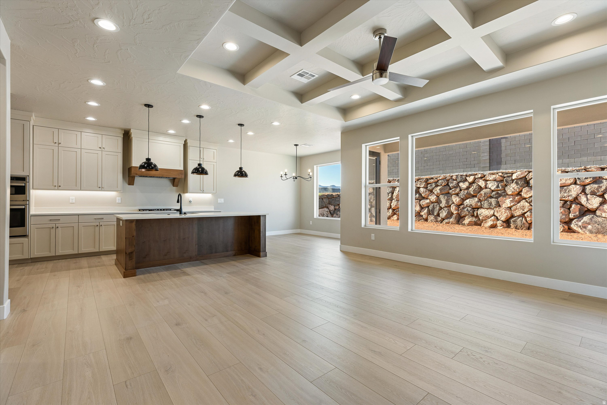RED SLATE ESTATES - Residential