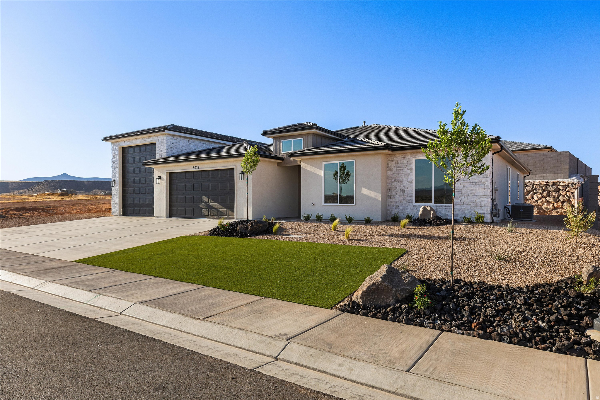 RED SLATE ESTATES - Residential