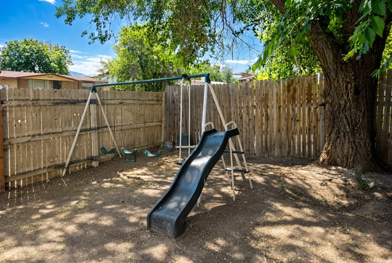 WESTERN HILLS NO 1 - Residential