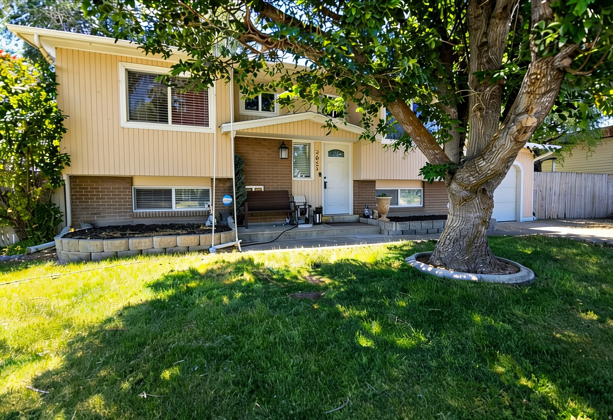 Come and see this home! Close to commuting and shopping. The roof was redone in Oct 2020 ! The home features 4 bedrooms and 2 bathrooms with an open floor plan. Square footage figures are provided as a courtesy estimate only and were obtained from tax records . Buyer is advised to obtain an independent measurement.