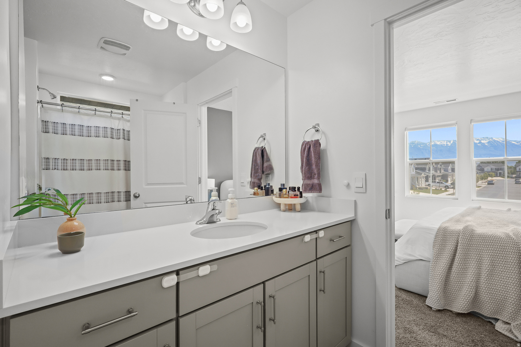 NORTHSHORE - Residential