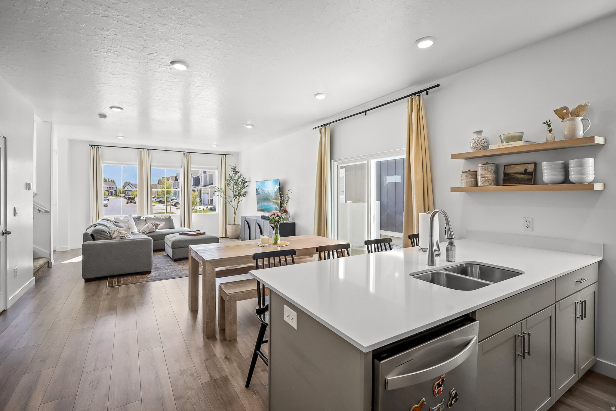 NORTHSHORE - Residential
