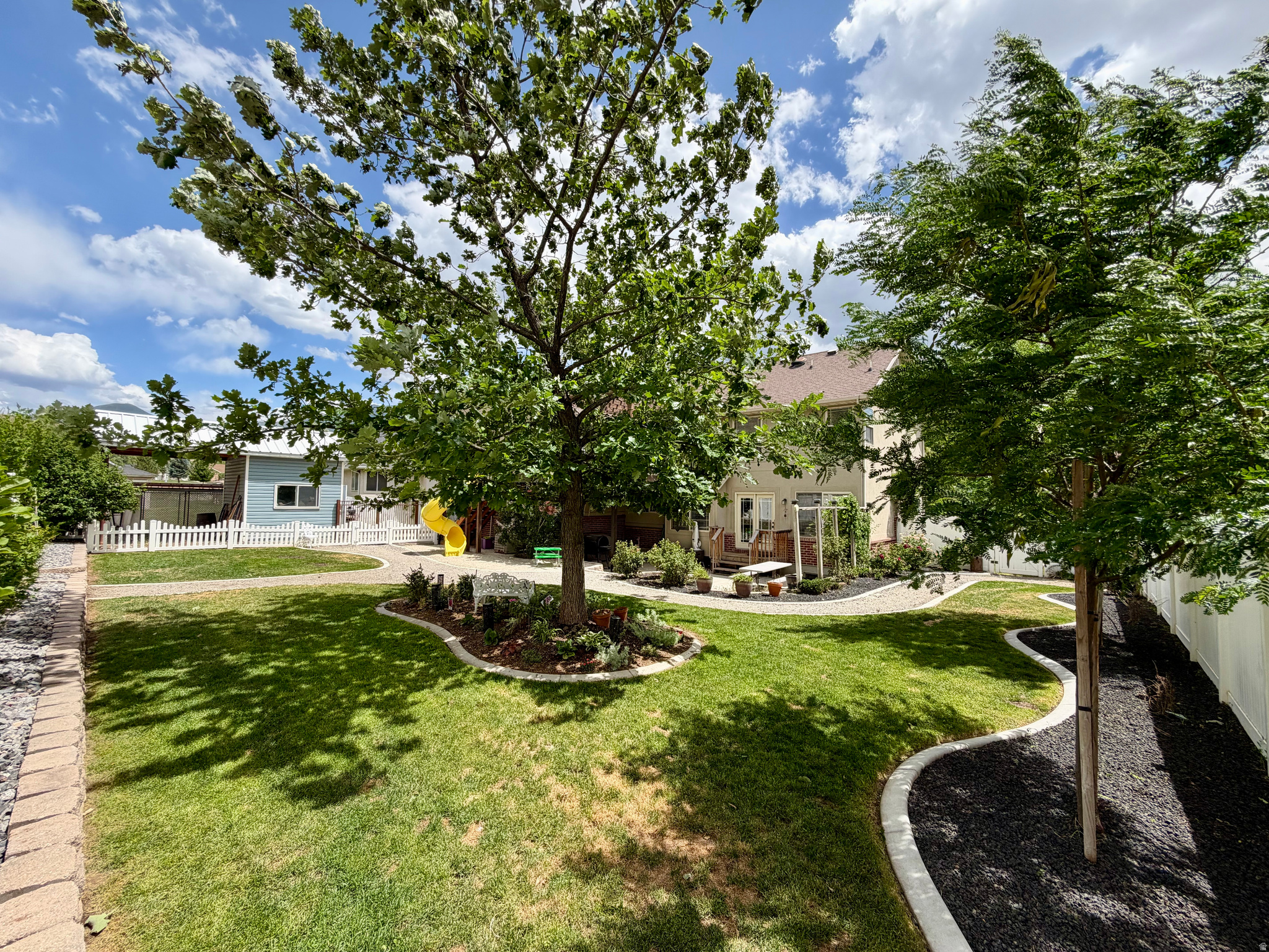 DRY CREEK - Residential