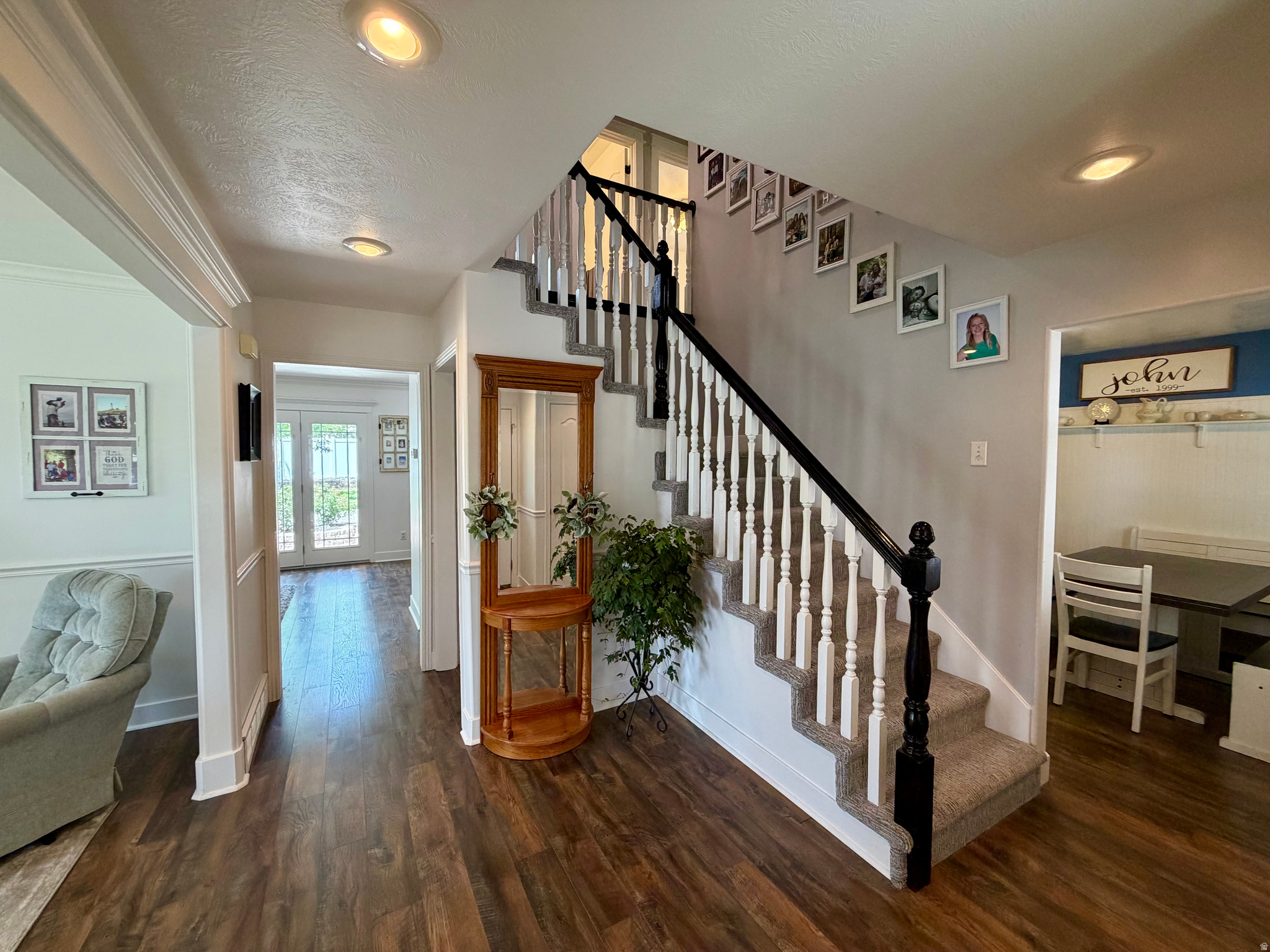 DRY CREEK - Residential