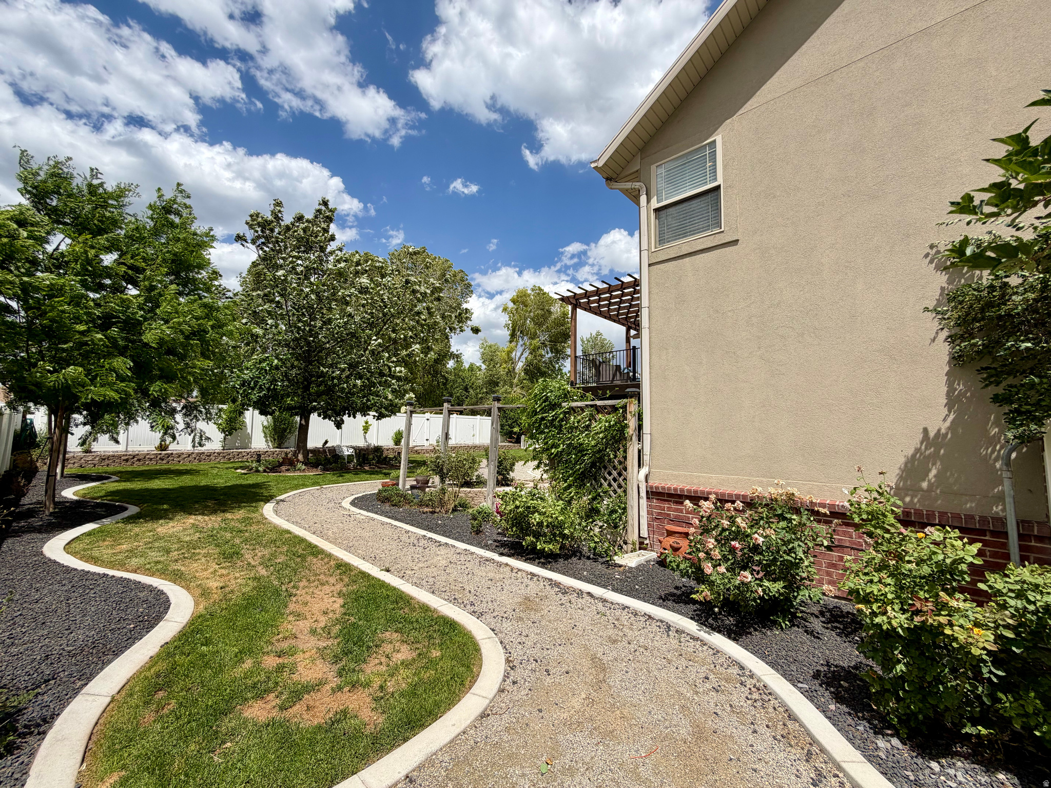 DRY CREEK - Residential