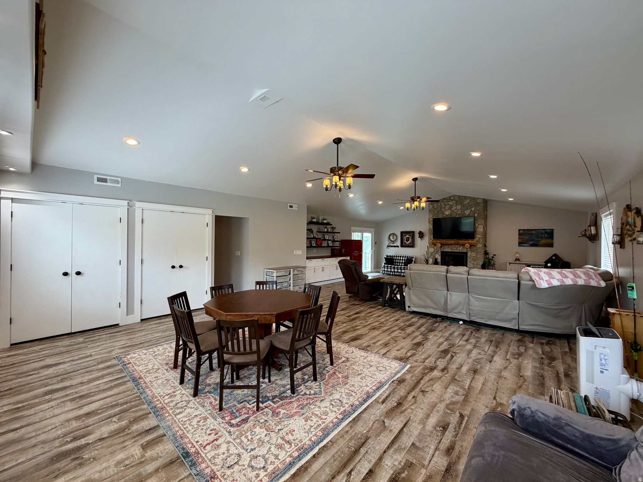 DRY CREEK - Residential