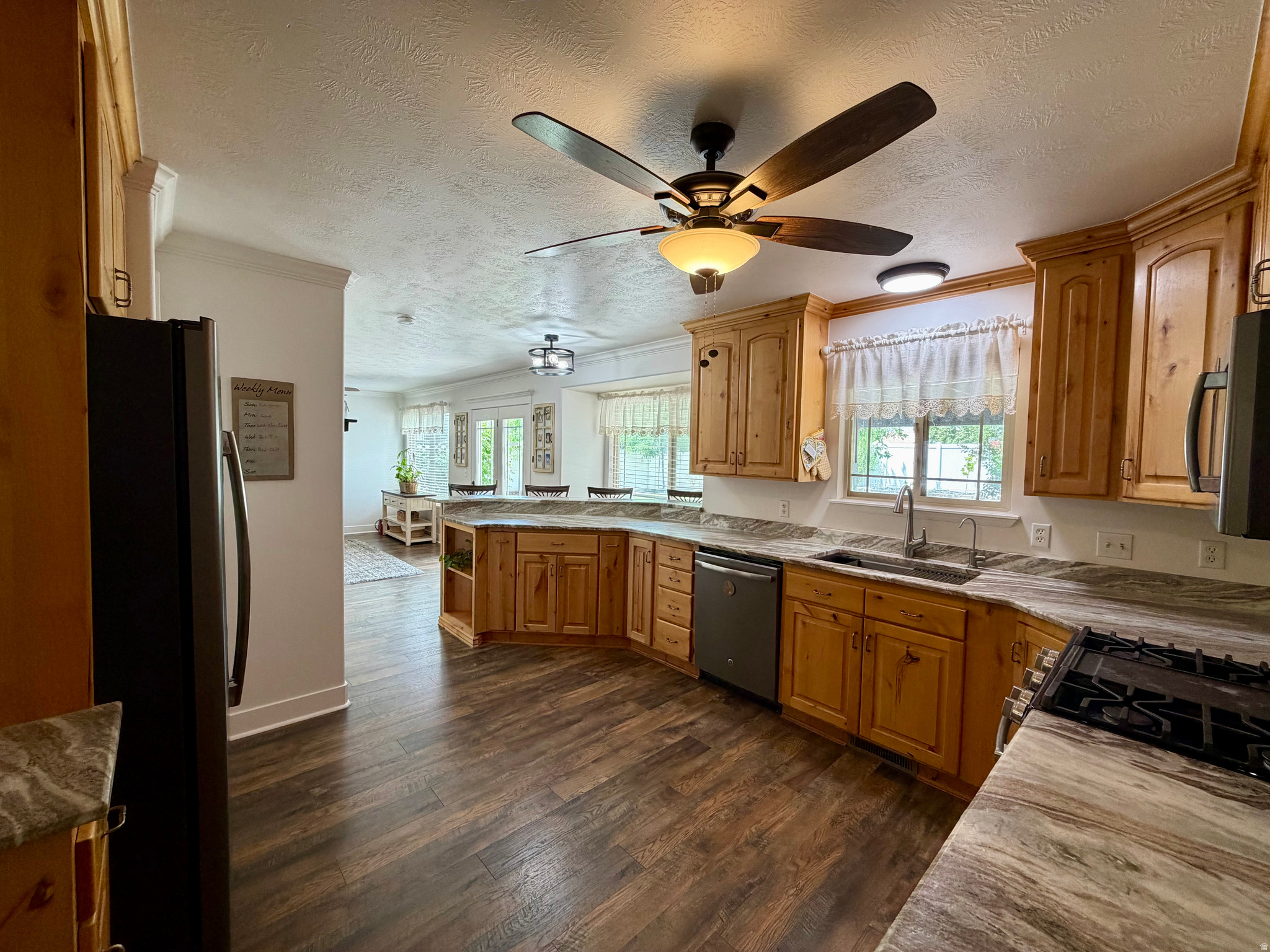DRY CREEK - Residential