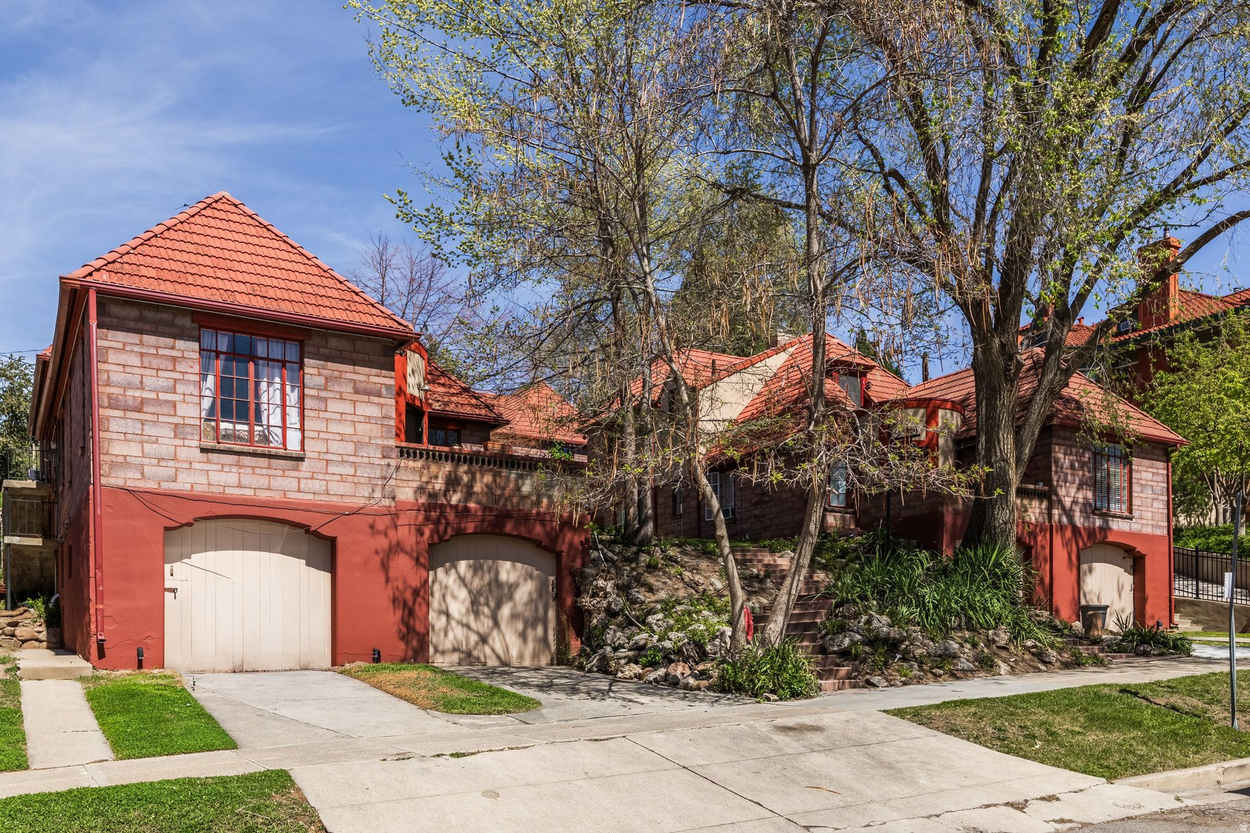AVENUES - Residential