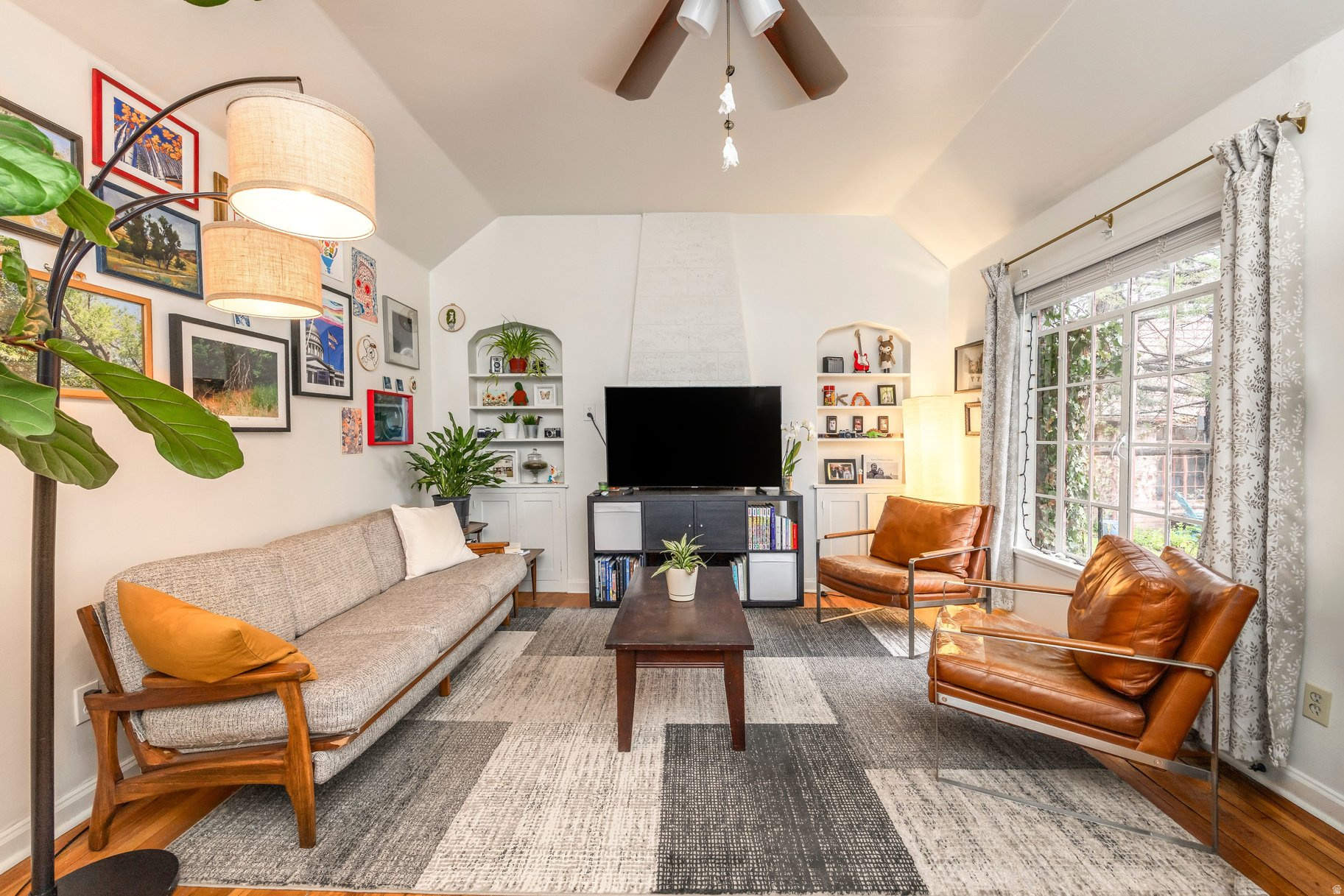 AVENUES - Residential