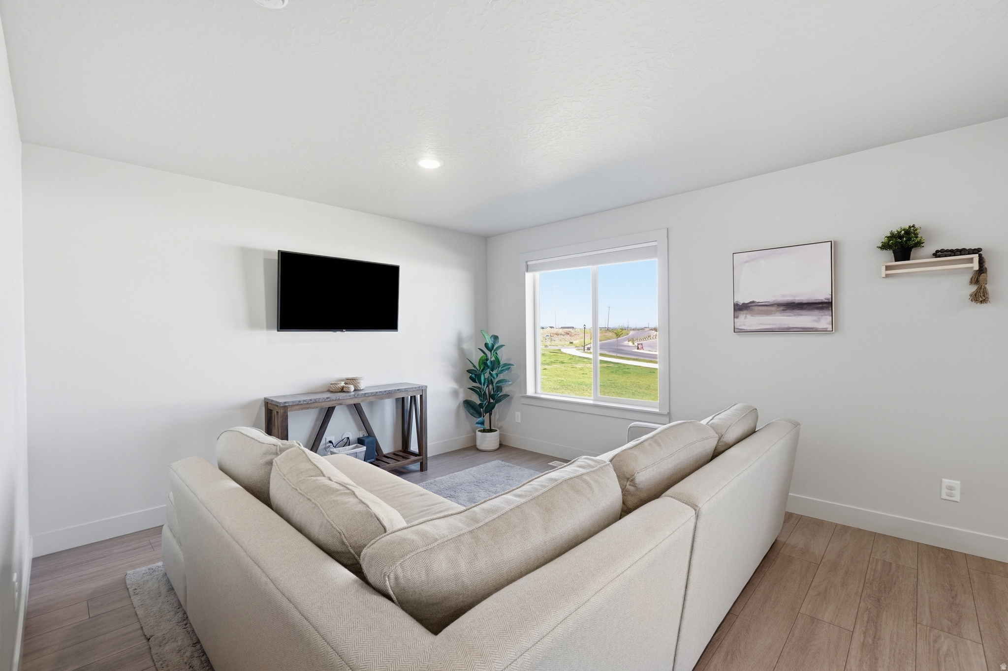 MAPLETON VILLAGE - Residential